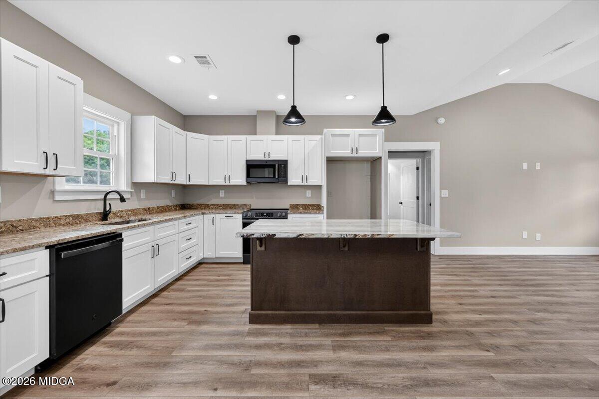 6432 Ponderosa Drive