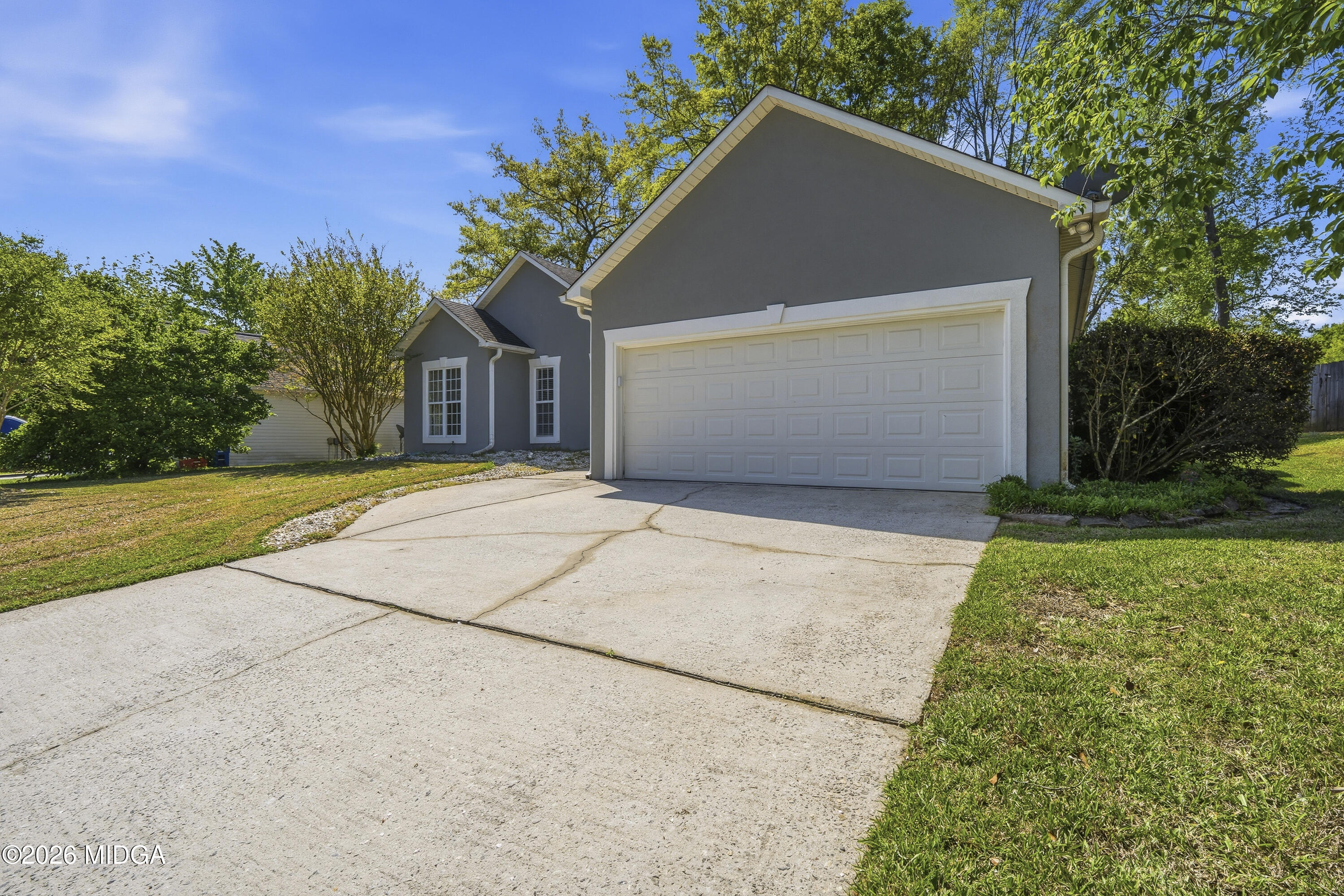 512 Ferncliff Terrace