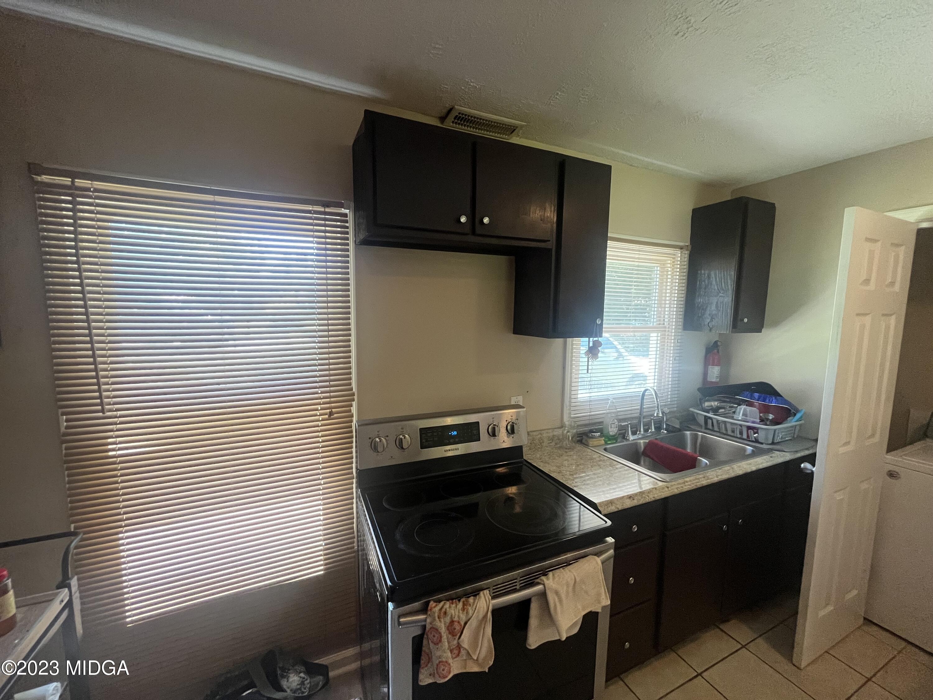 2809 WalMar Drive