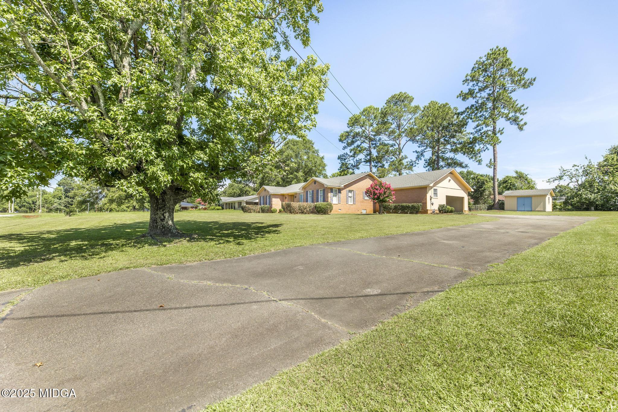 220 Beverly Road