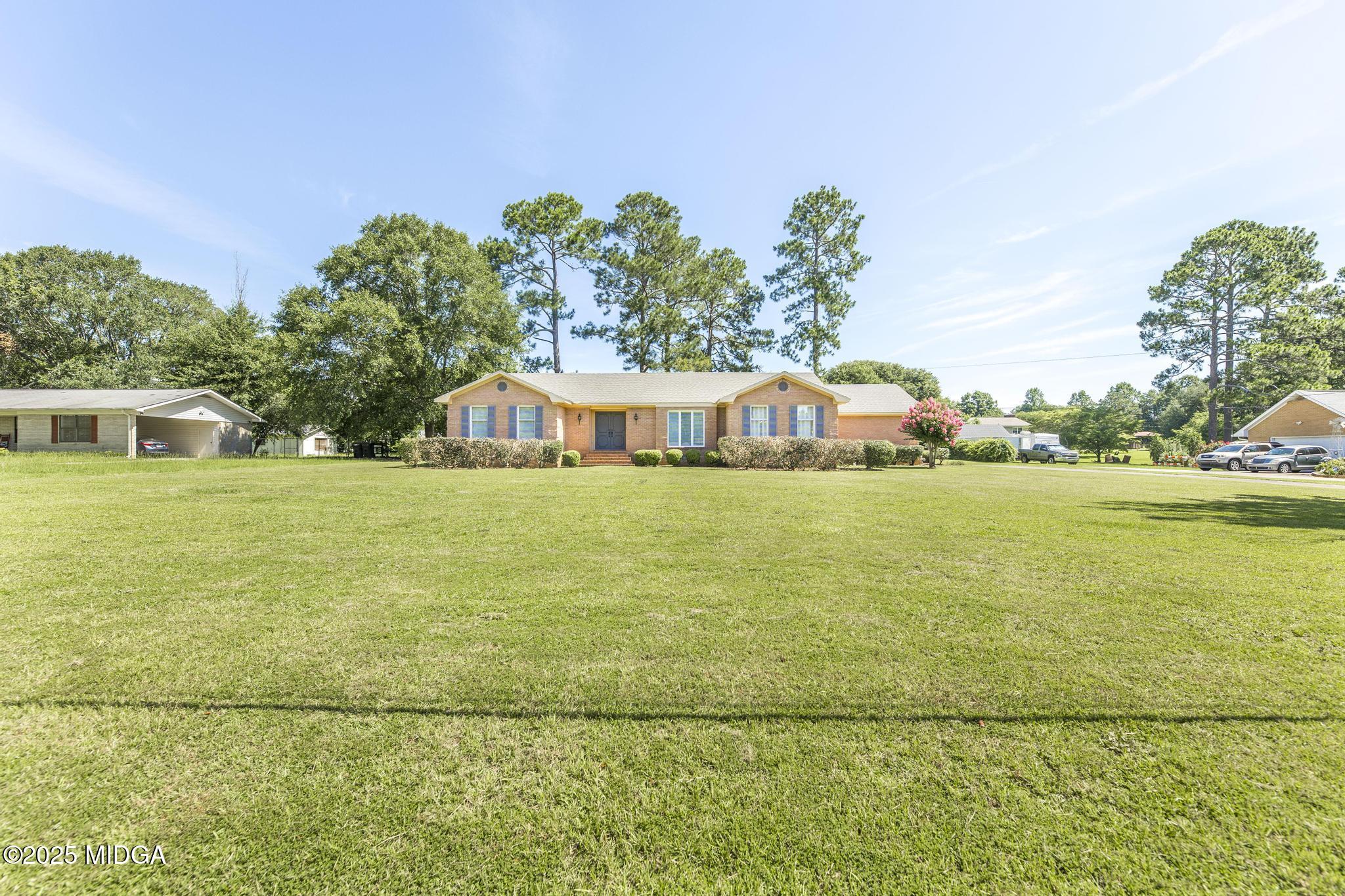 220 Beverly Road