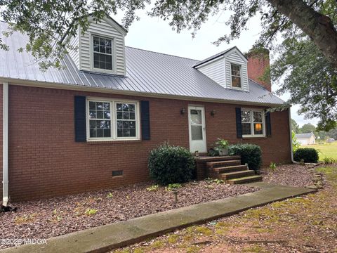 1926 Dames Ferry Road Road Forsyth GA 31029