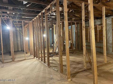 4152 Forest Avenue W Macon GA 31204