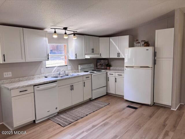 245 Merry Drive NW