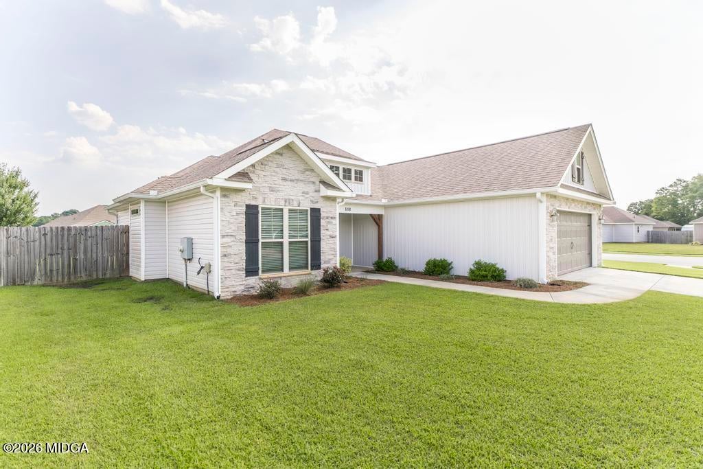 518 Edgarton Way