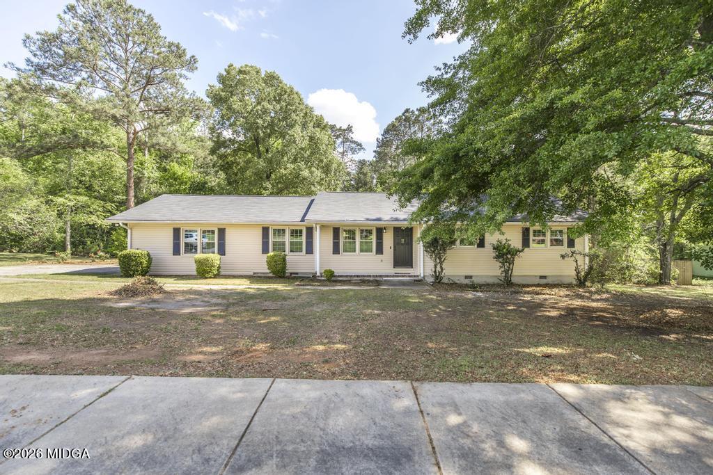 303 Woodhaven Road