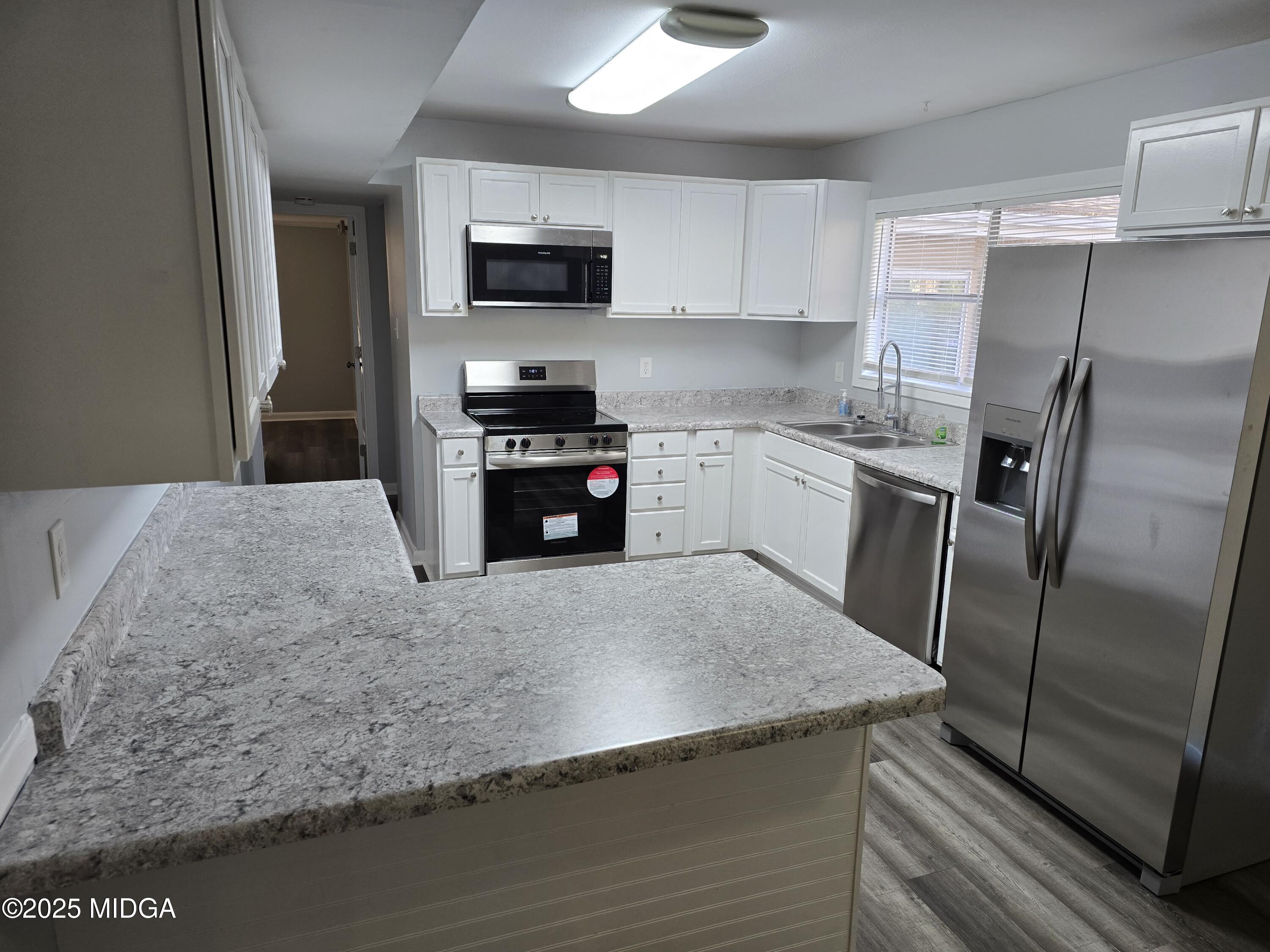1245 Timberlane Drive