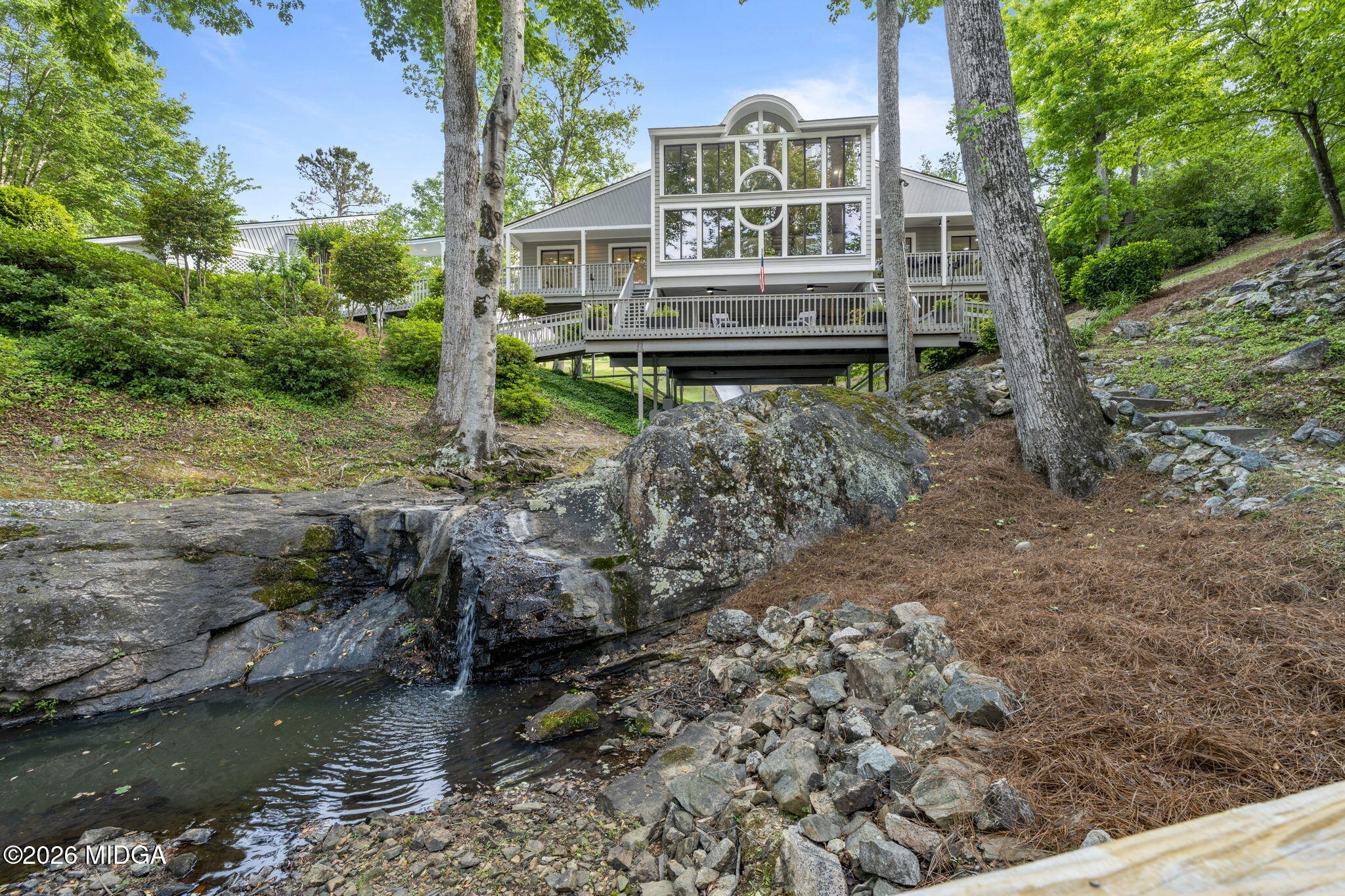 2354 Gwendale Drive E