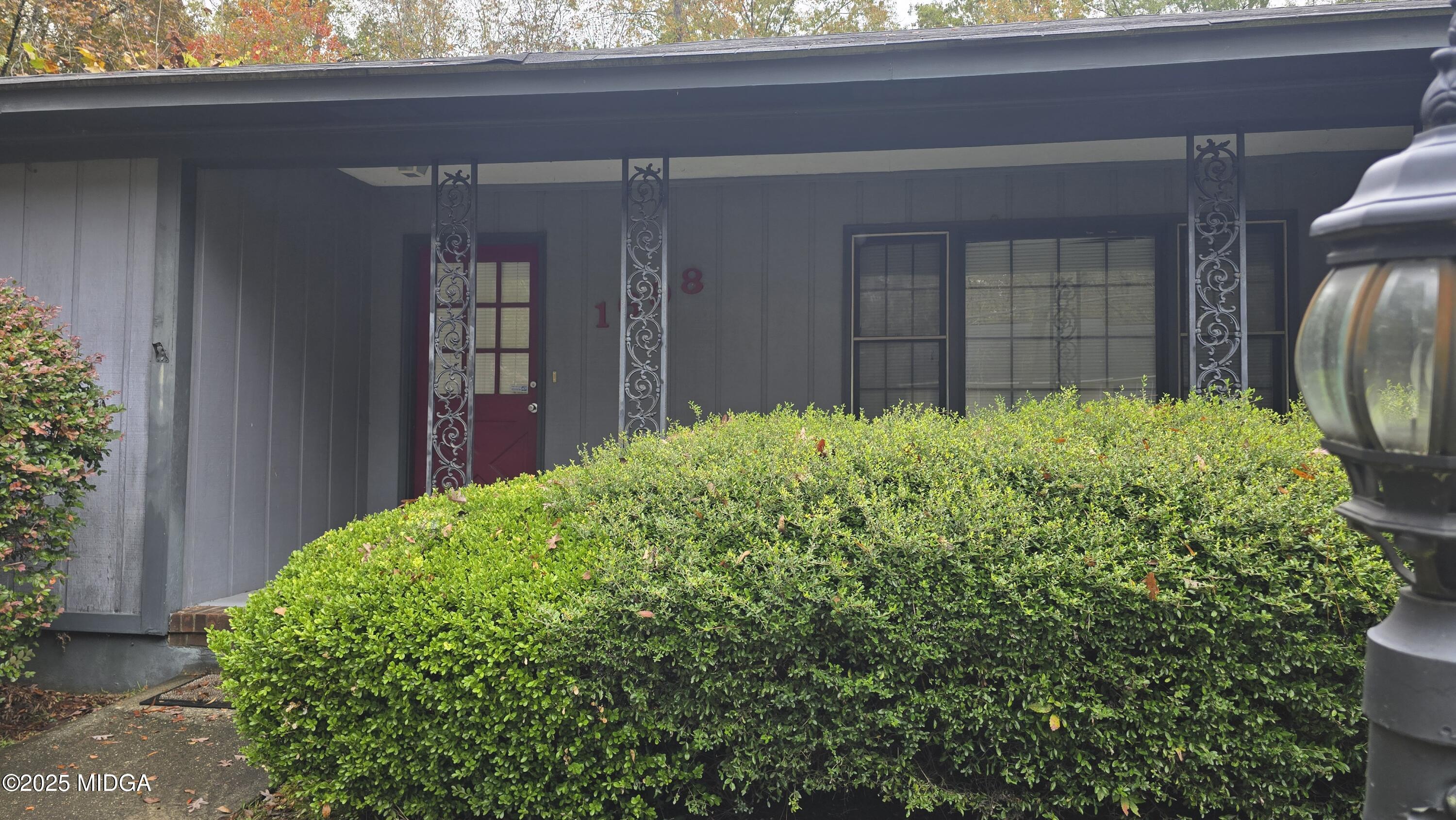 1698 Greentree Parkway