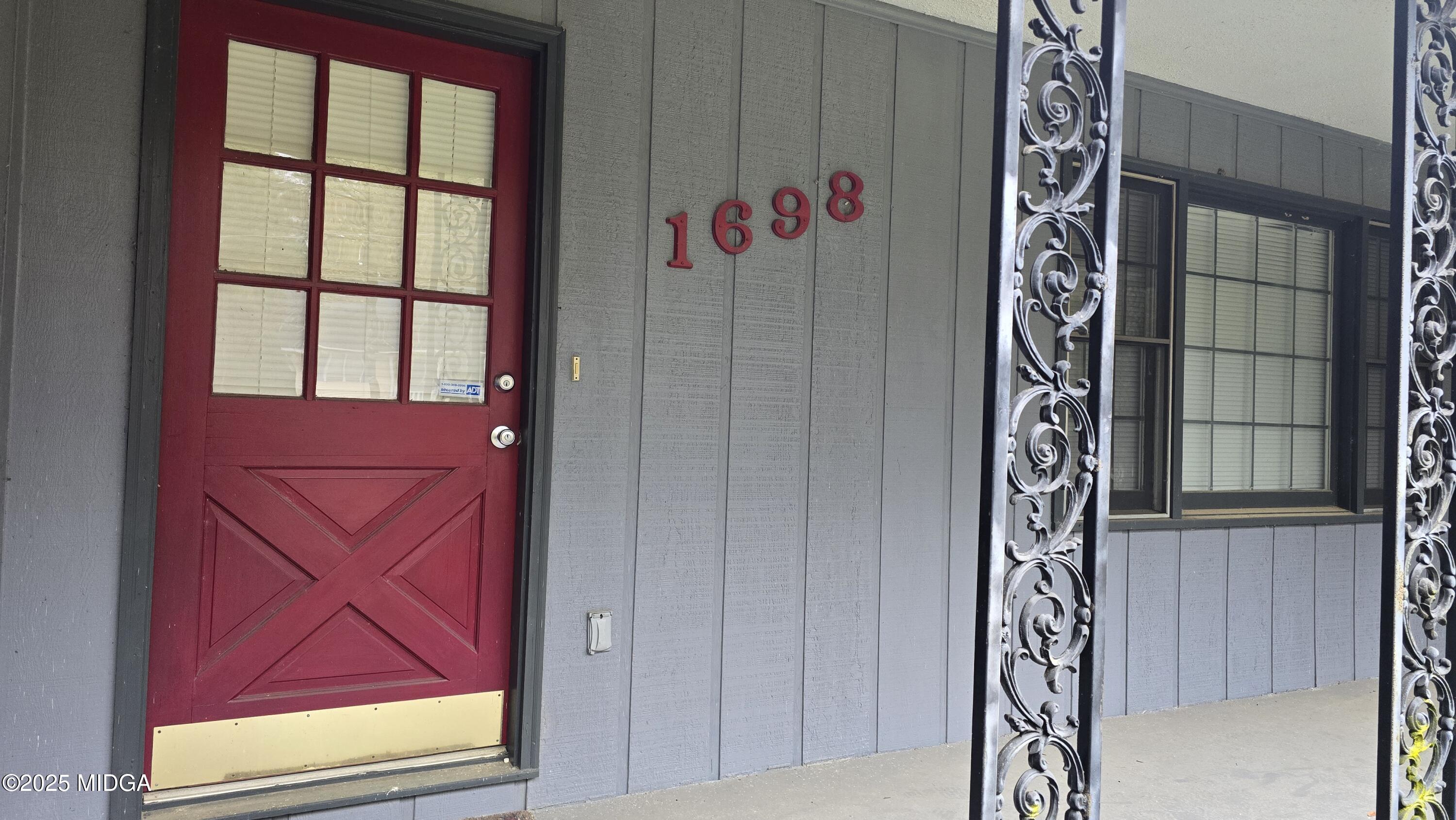 1698 Greentree Parkway