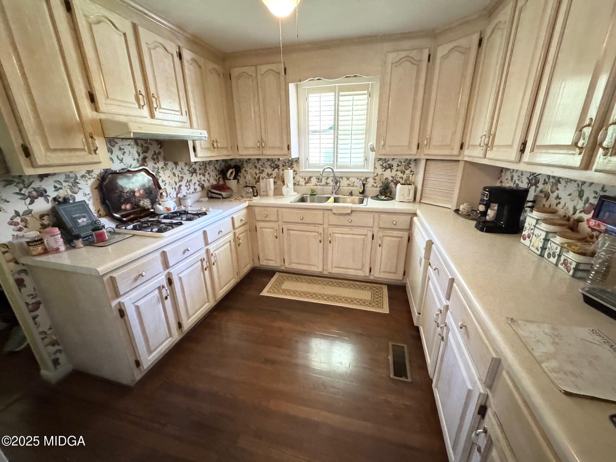3150 Holleman Drive