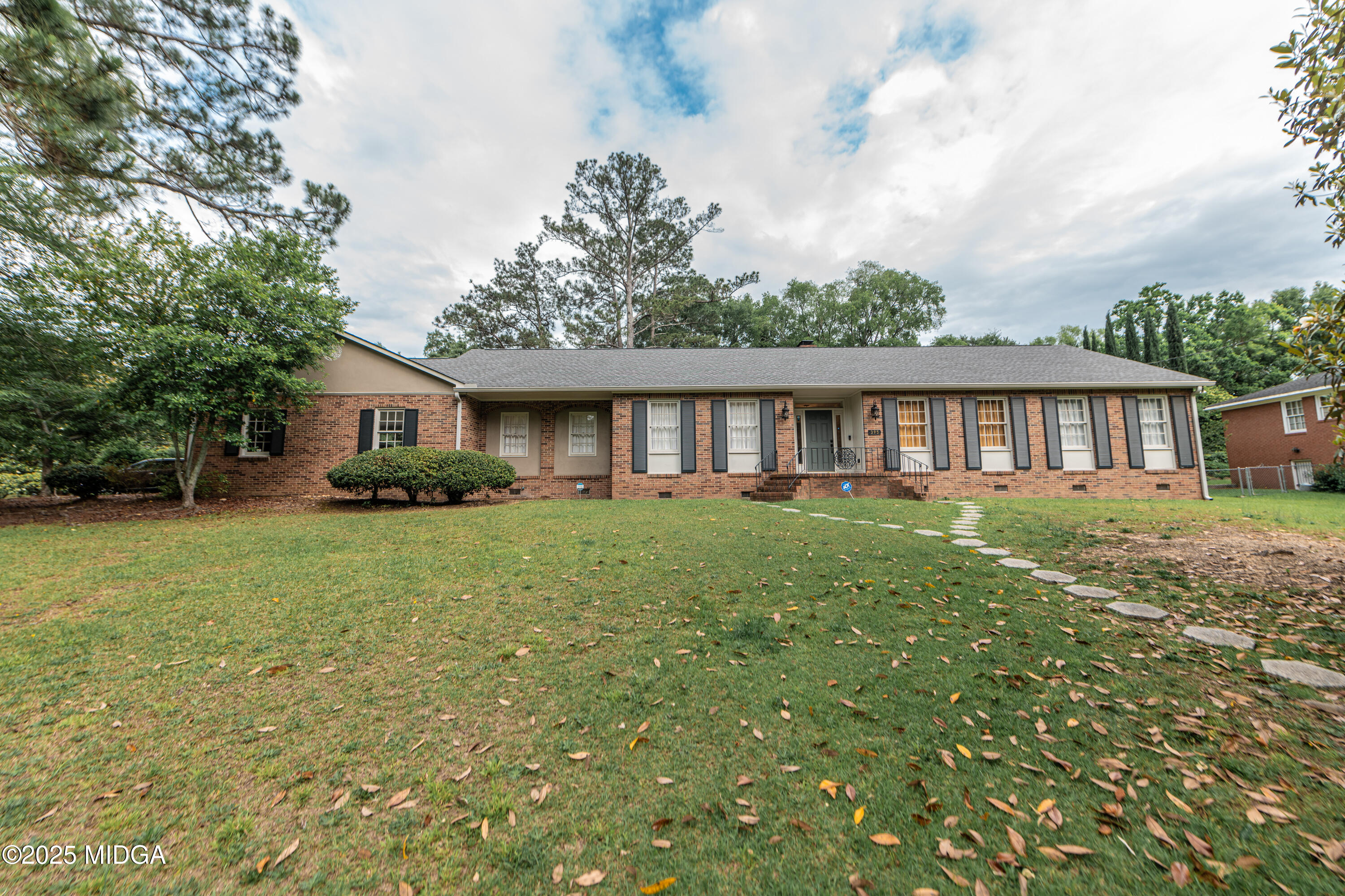 395 Candler Drive