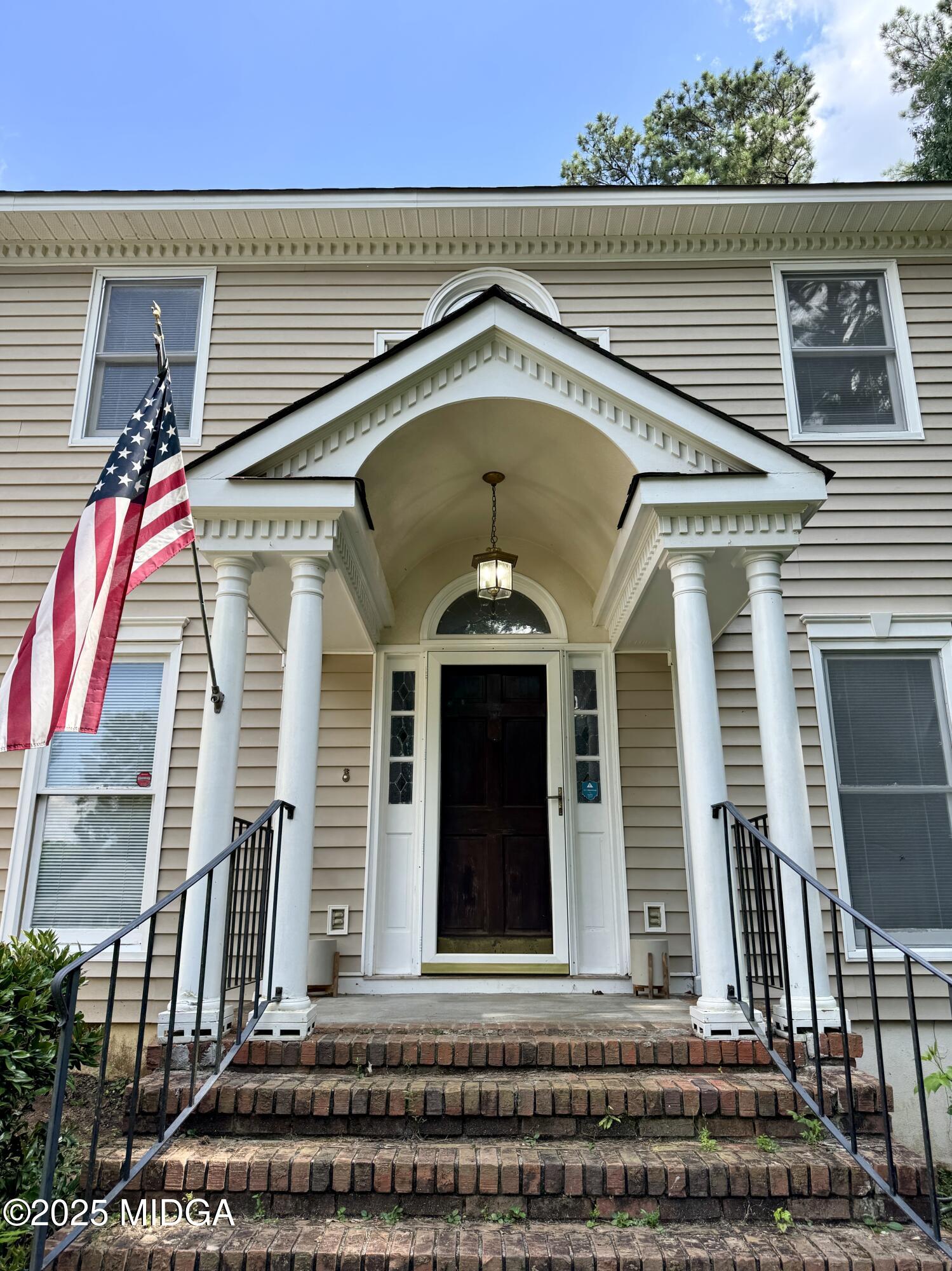 114 Nassau Court