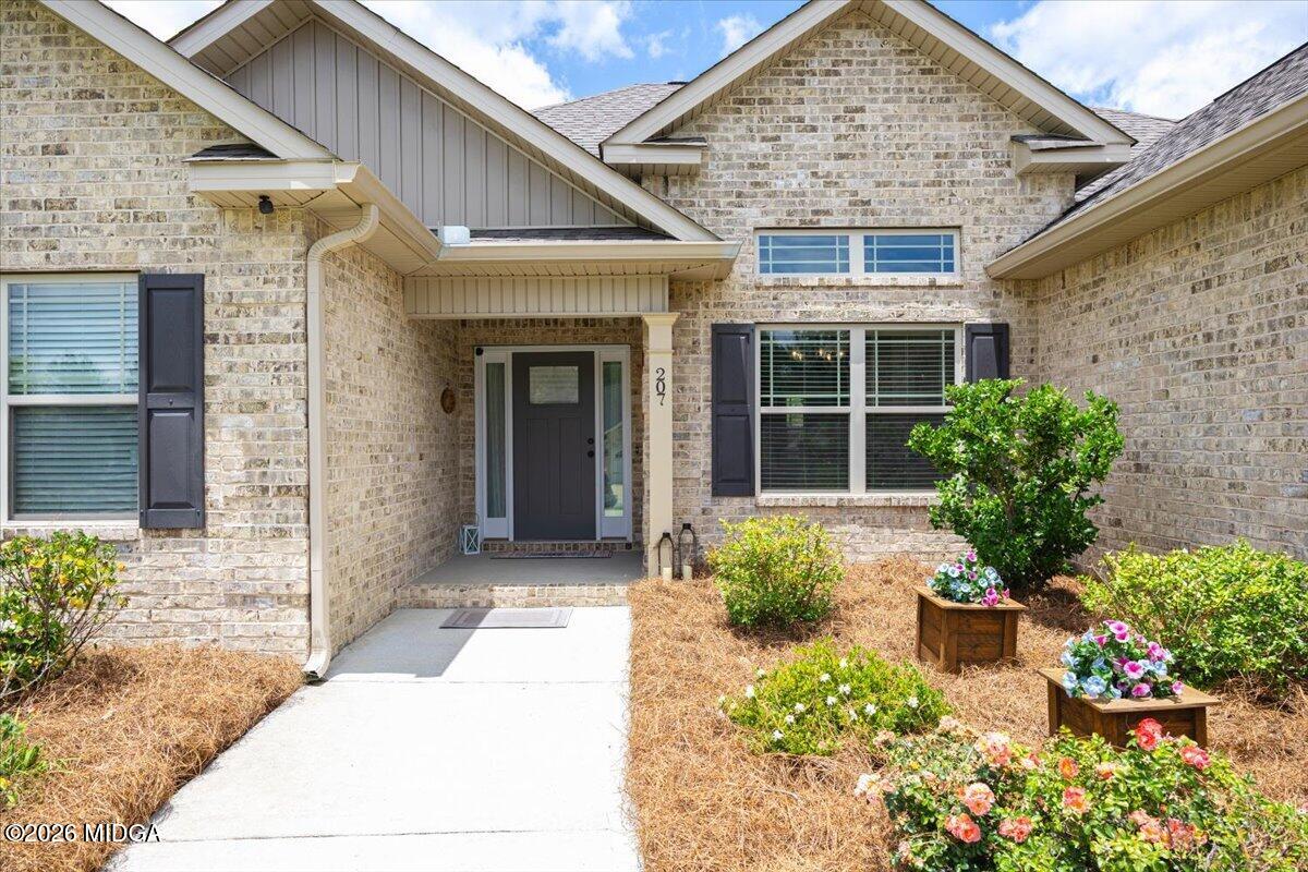 207 Creek Ridge Drive