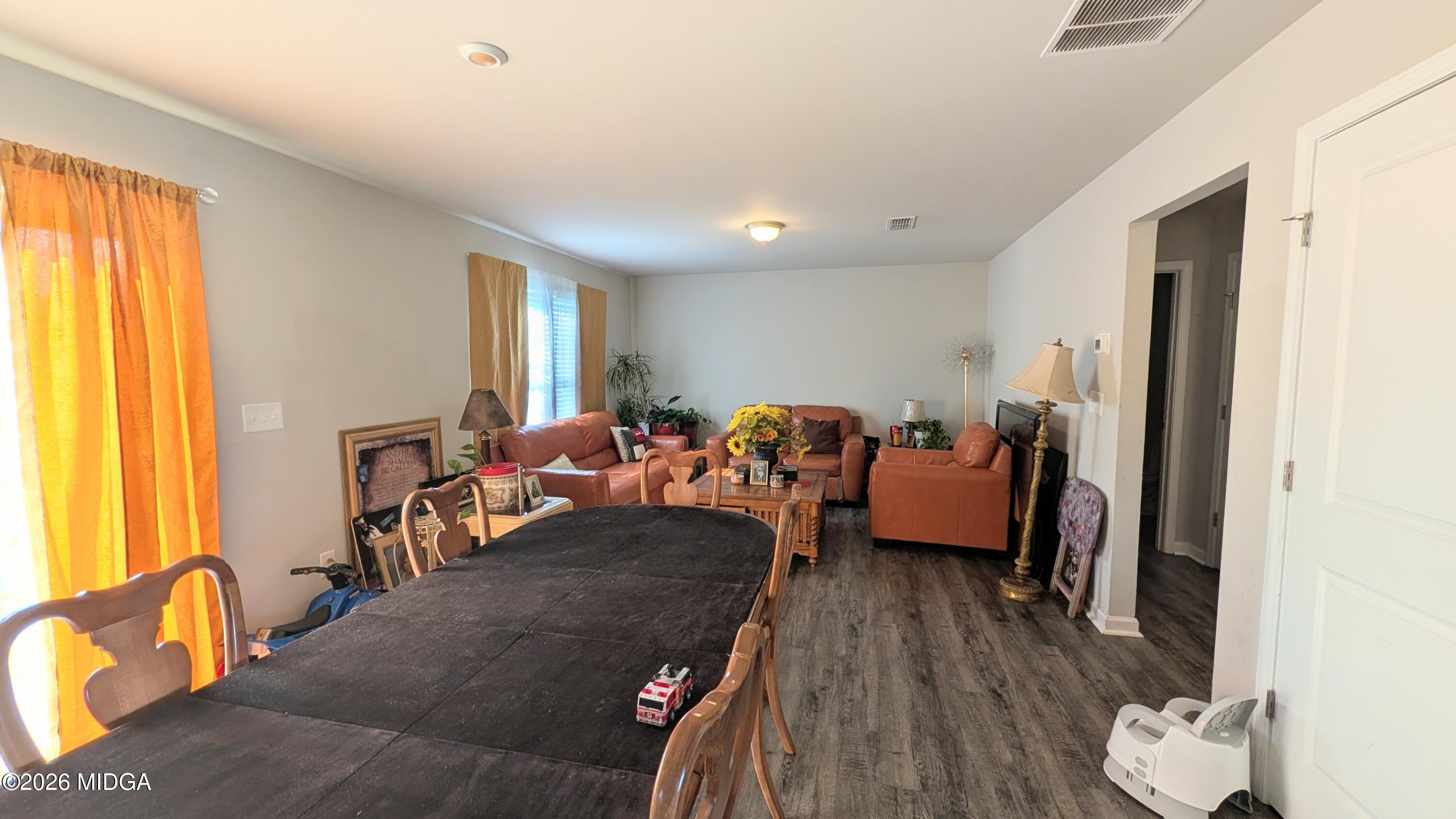 464 Hawthorn Trail