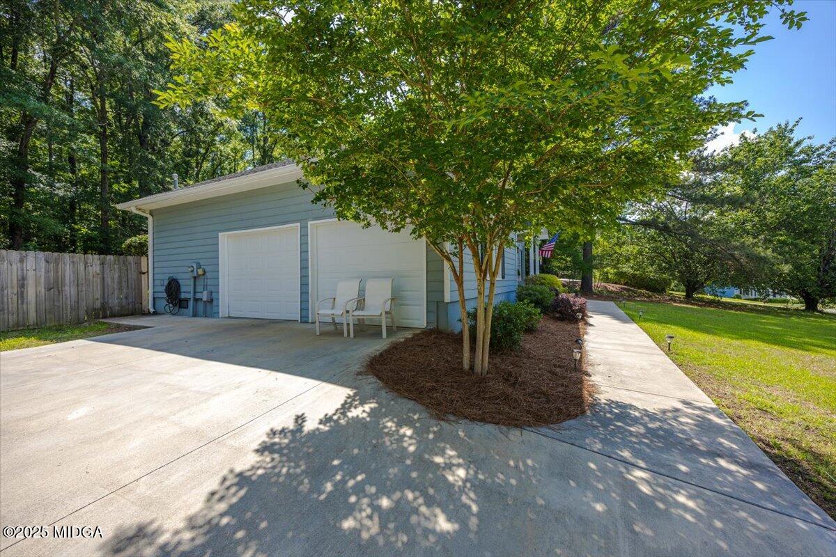 5262 White House Plantation Road