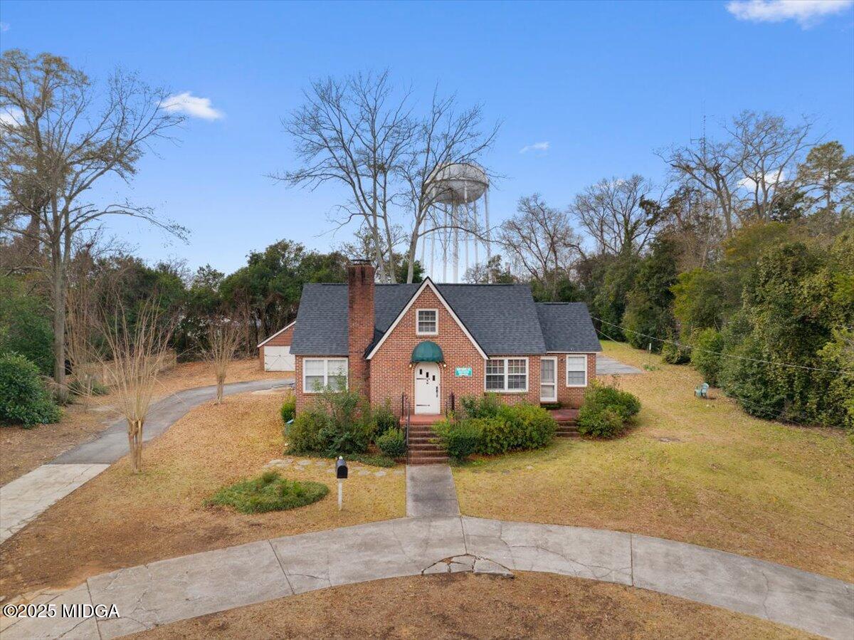 320 Forest Hill Road