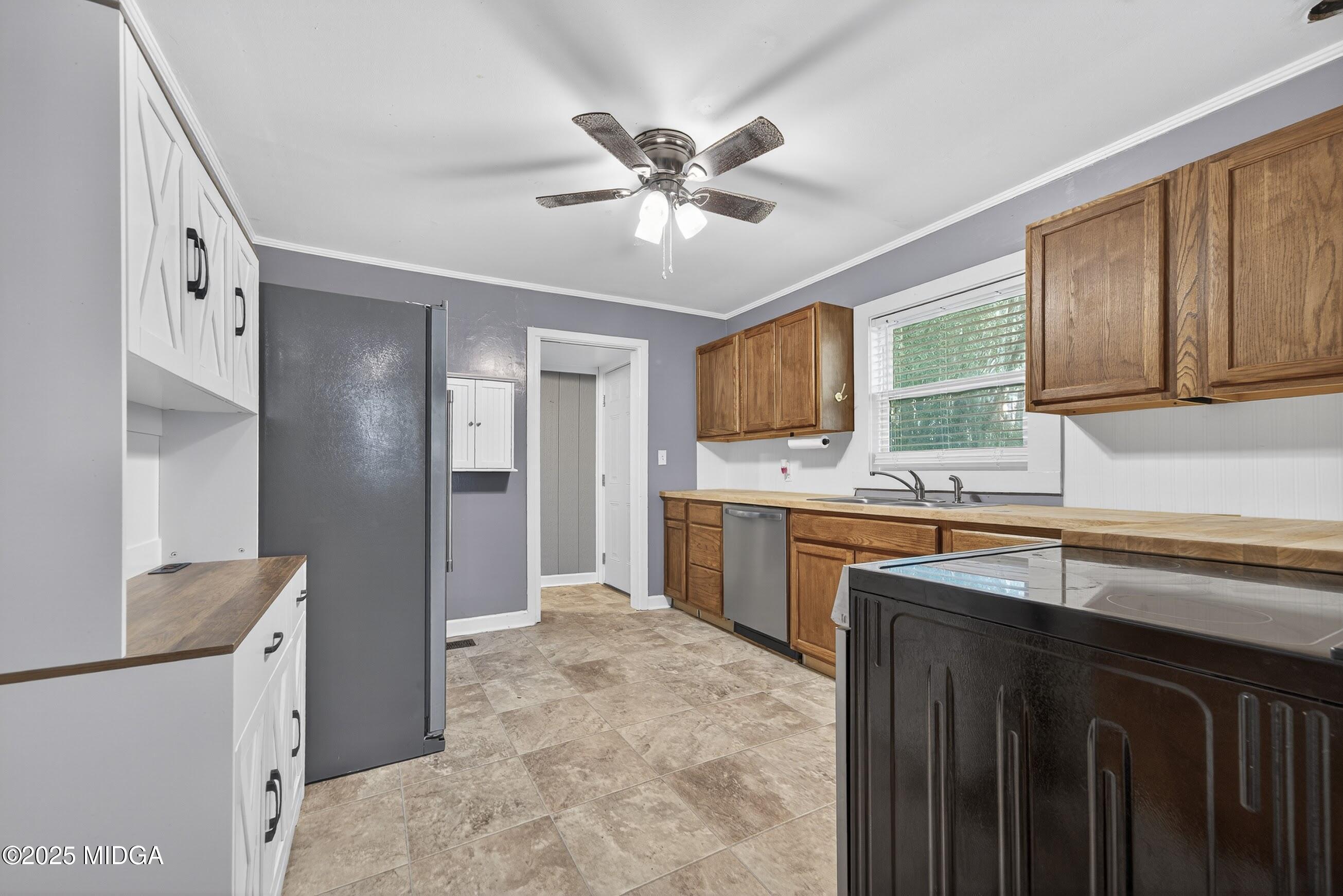 170 Magnolia Ave Avenue