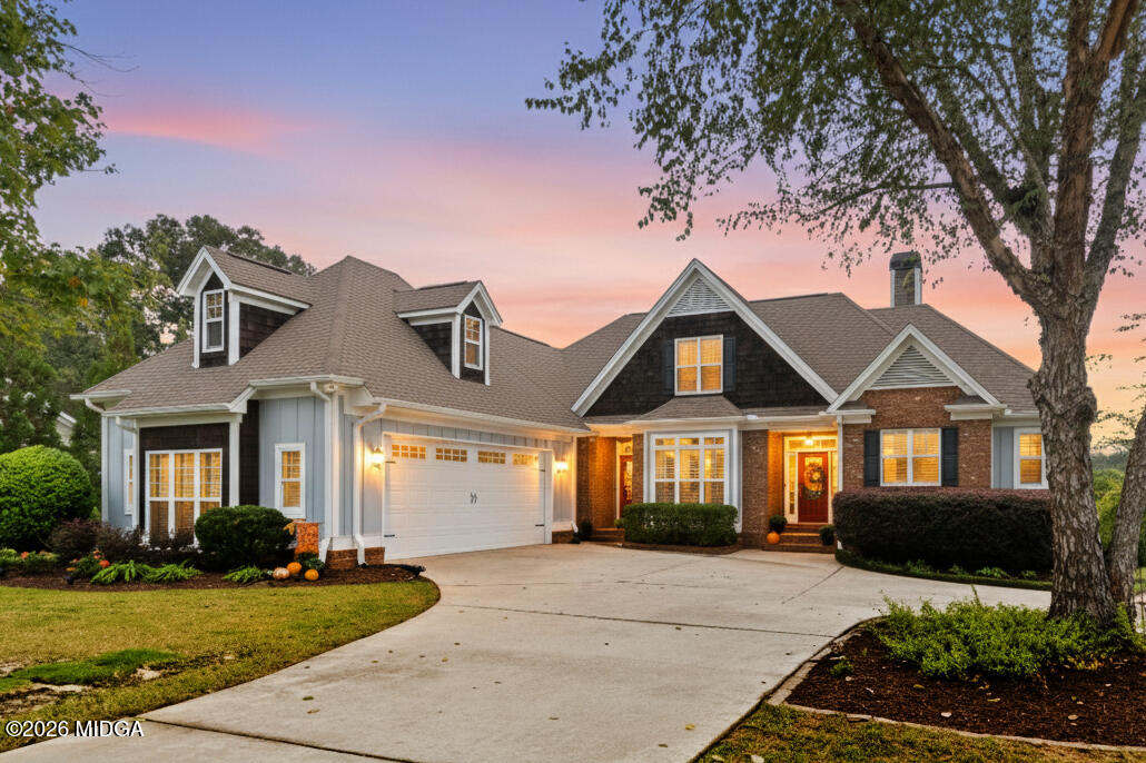 676 Lake Park North Drive