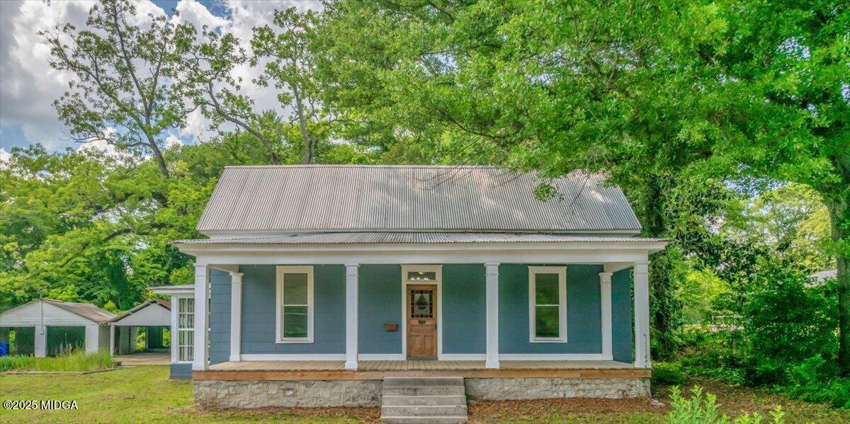 1128 Milstead Avenue NE