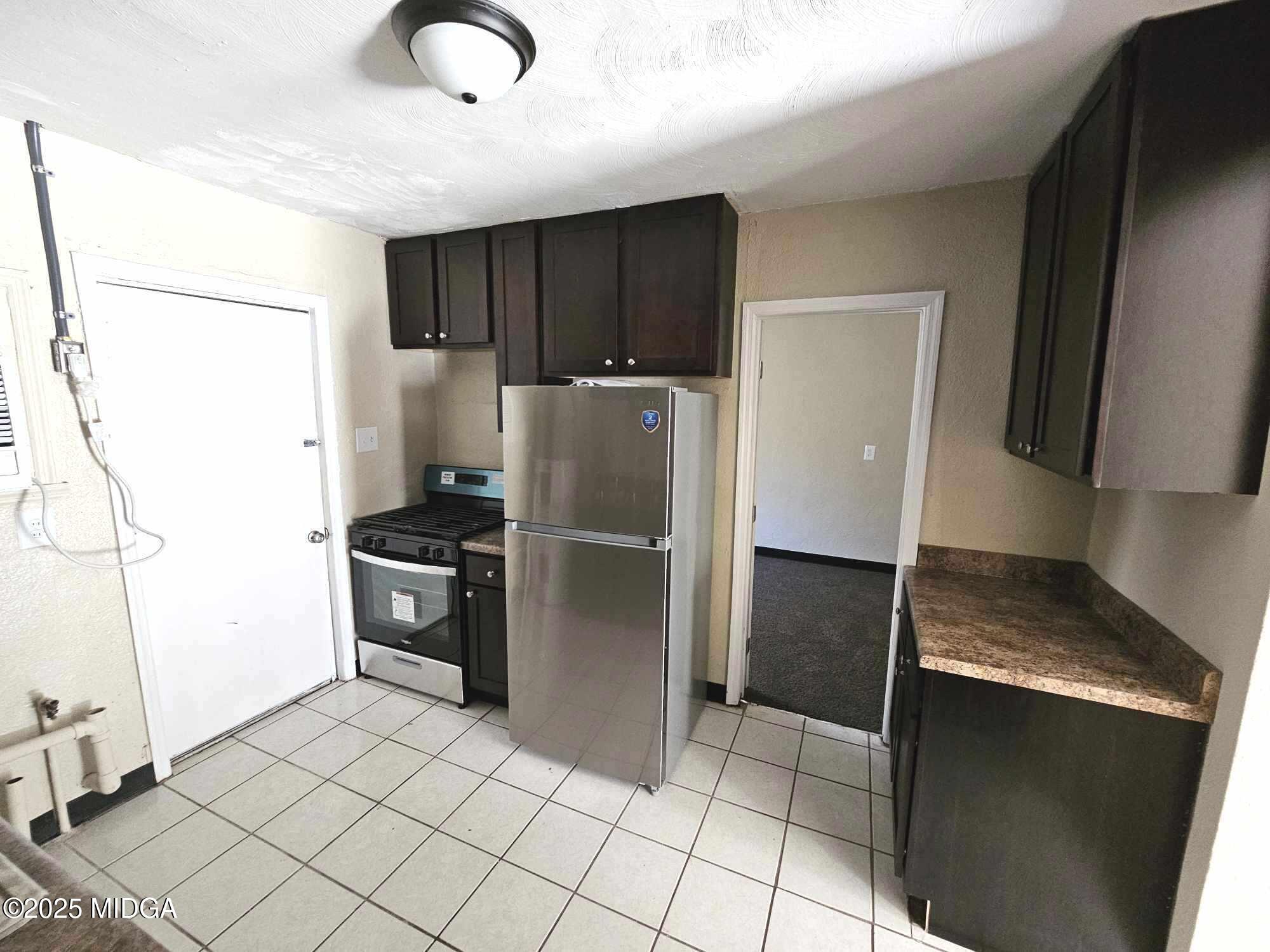 855 Ola Drive