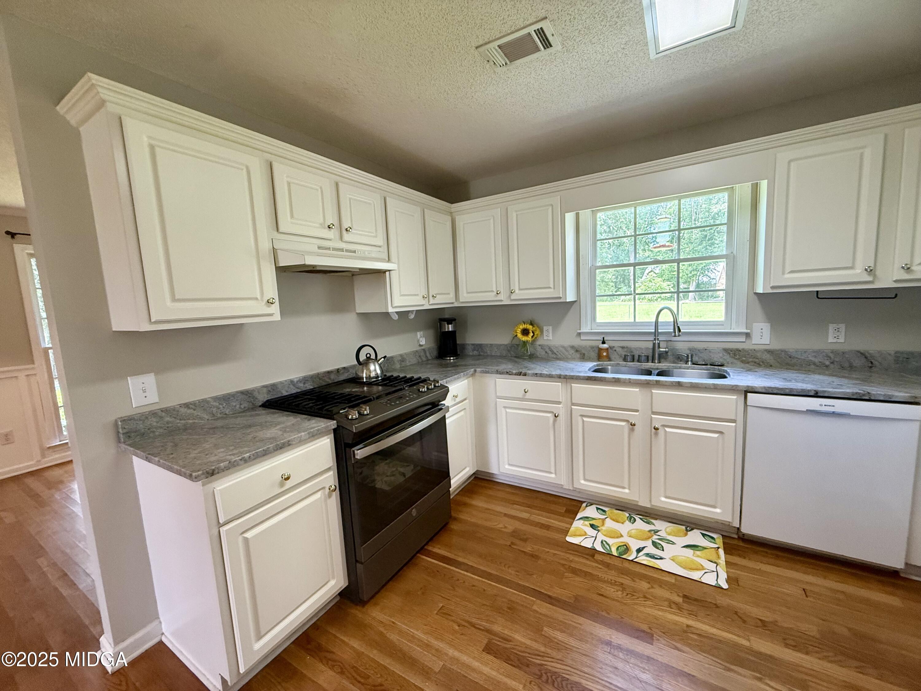 1087 Forsyth Landing Drive