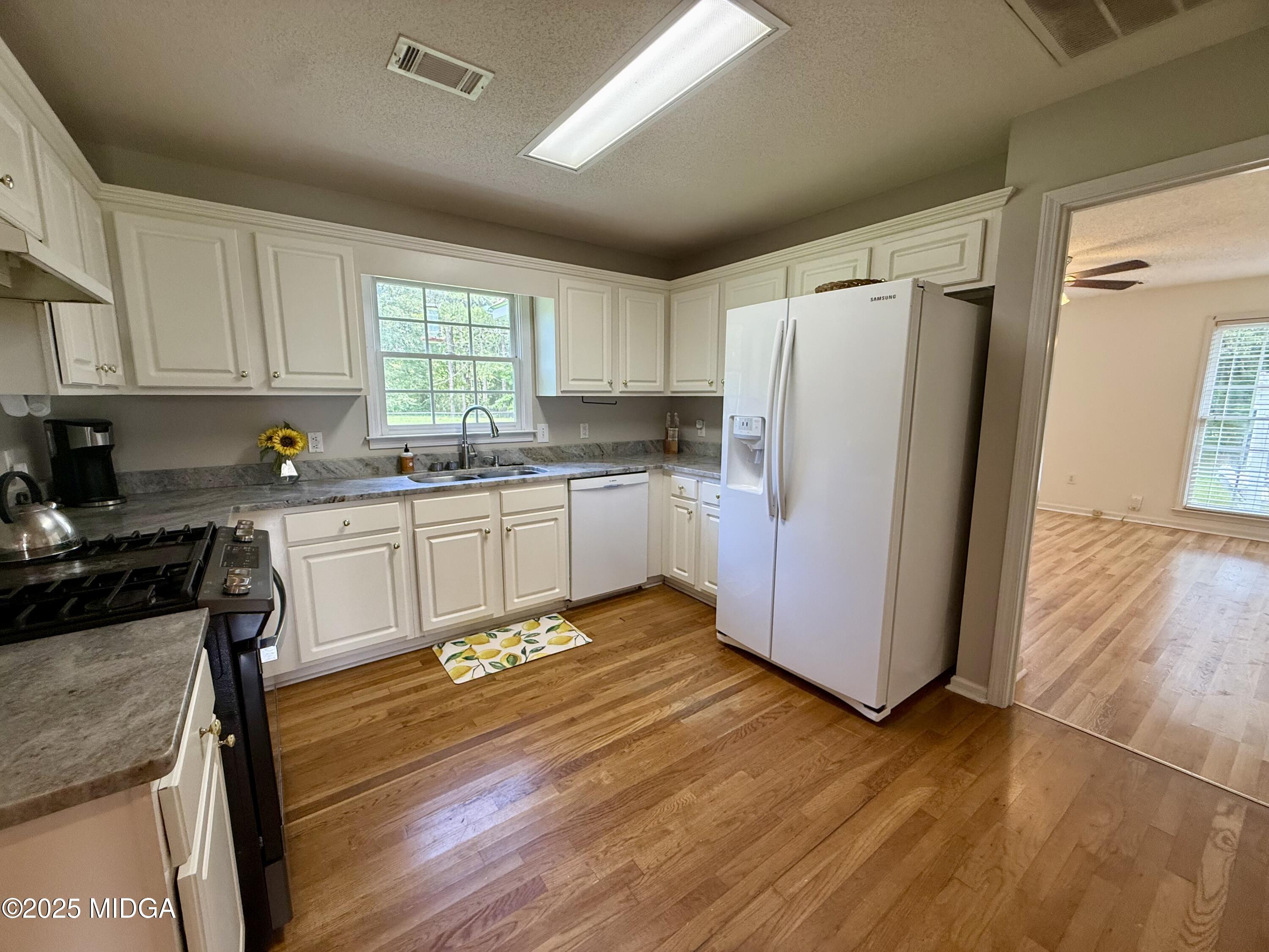 1087 Forsyth Landing Drive