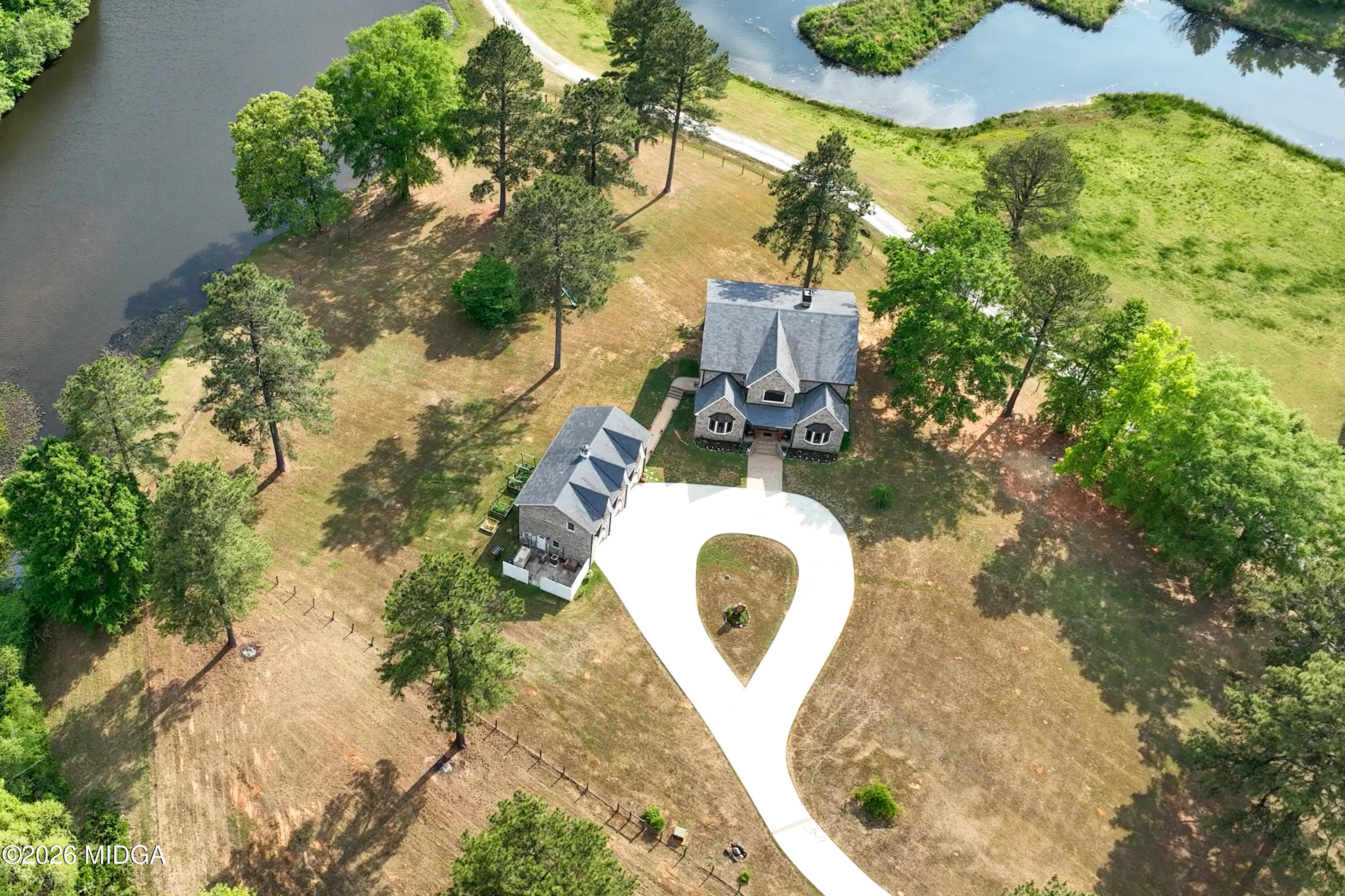 13 Southern Waters Way