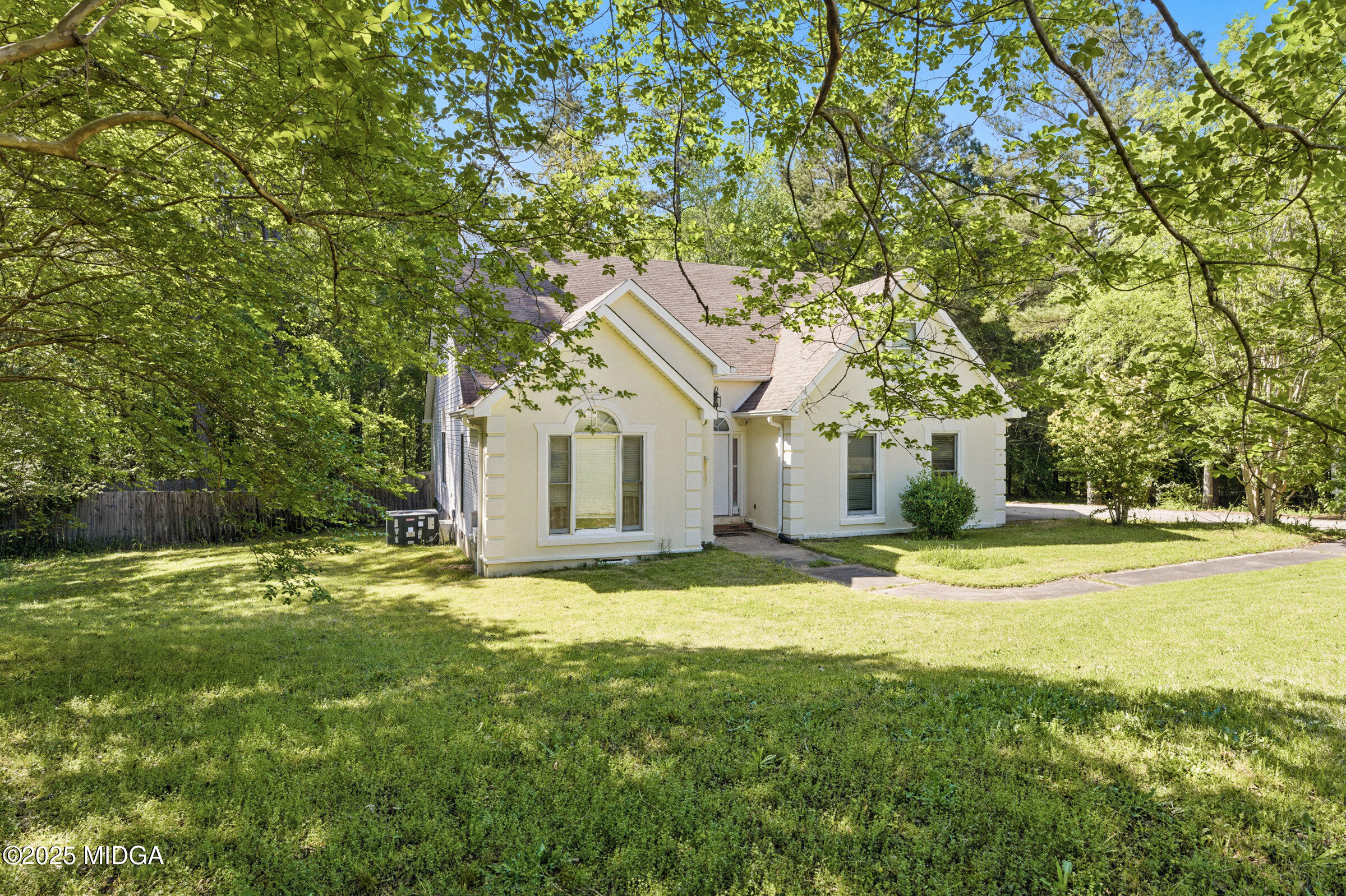 217 Amalie Drive