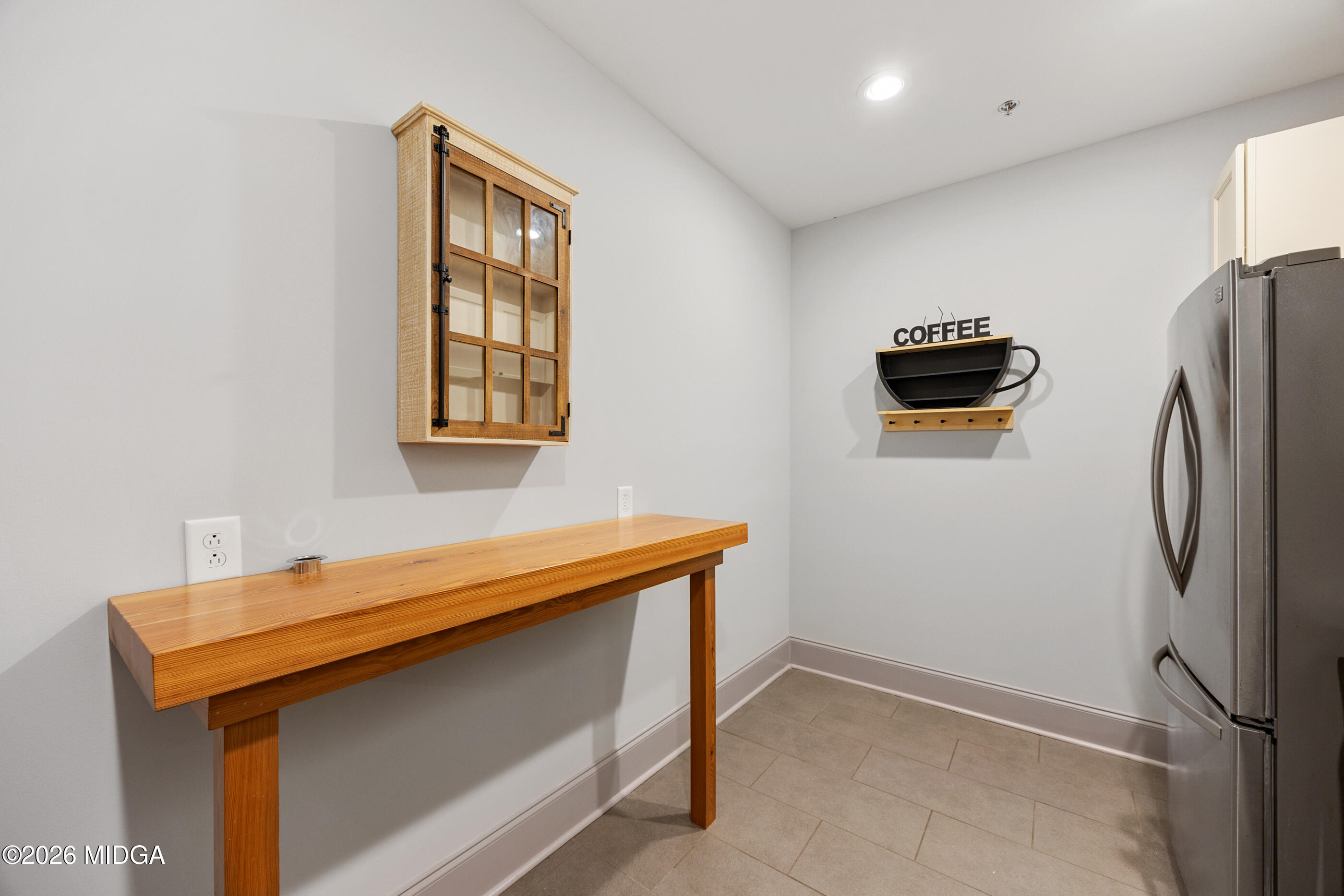 522 Cherry Street 201