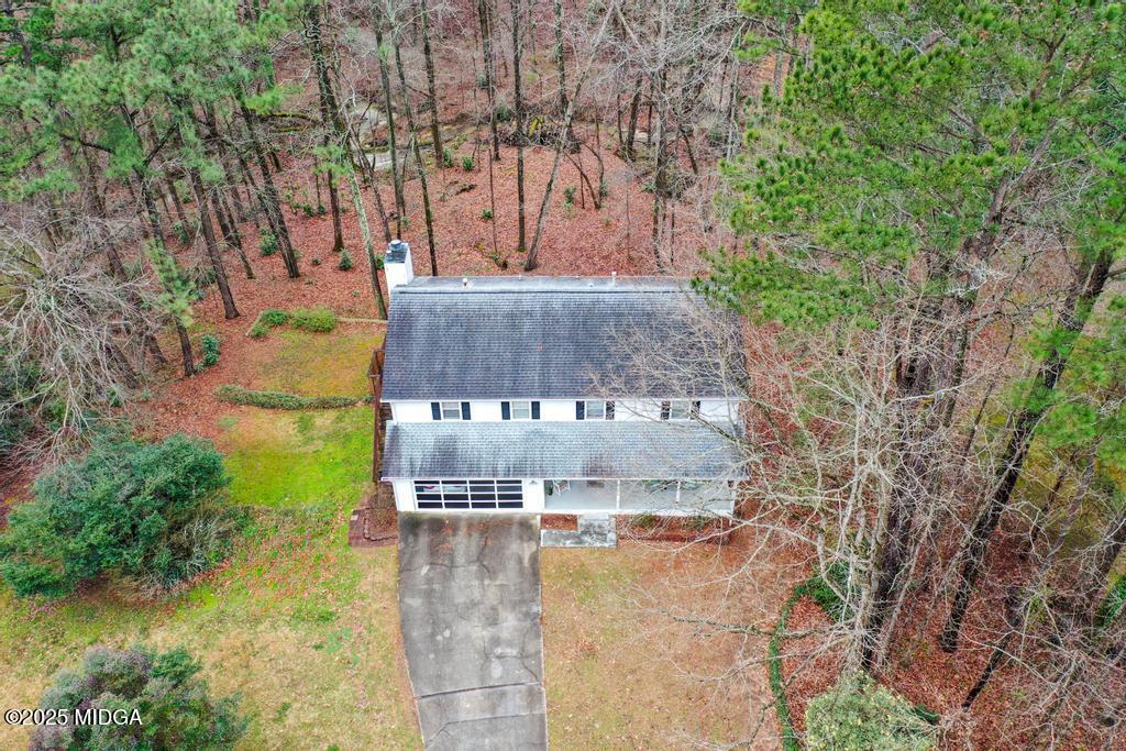 1917 Lake Ridge Court