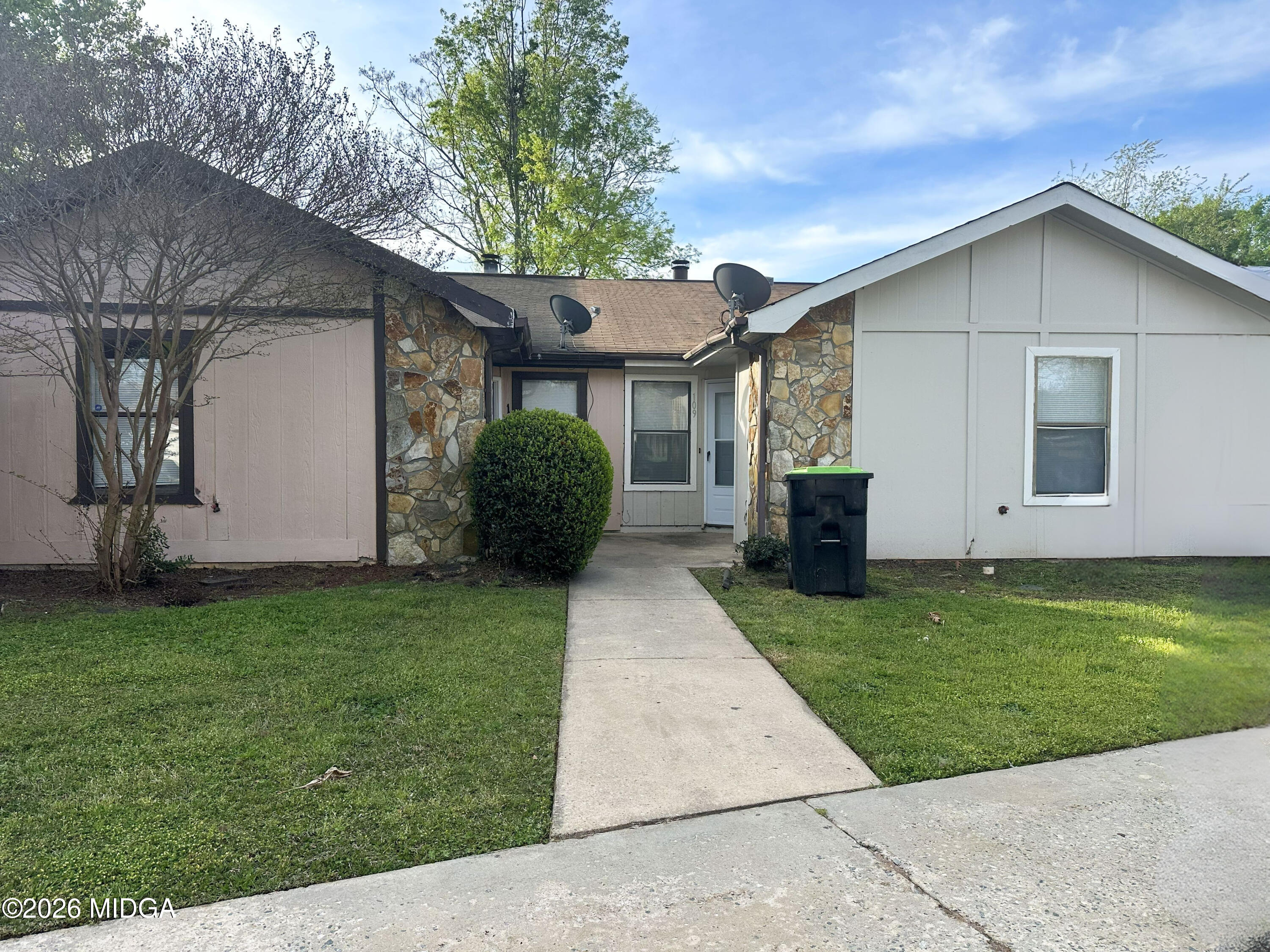 99 Brookhaven Circle