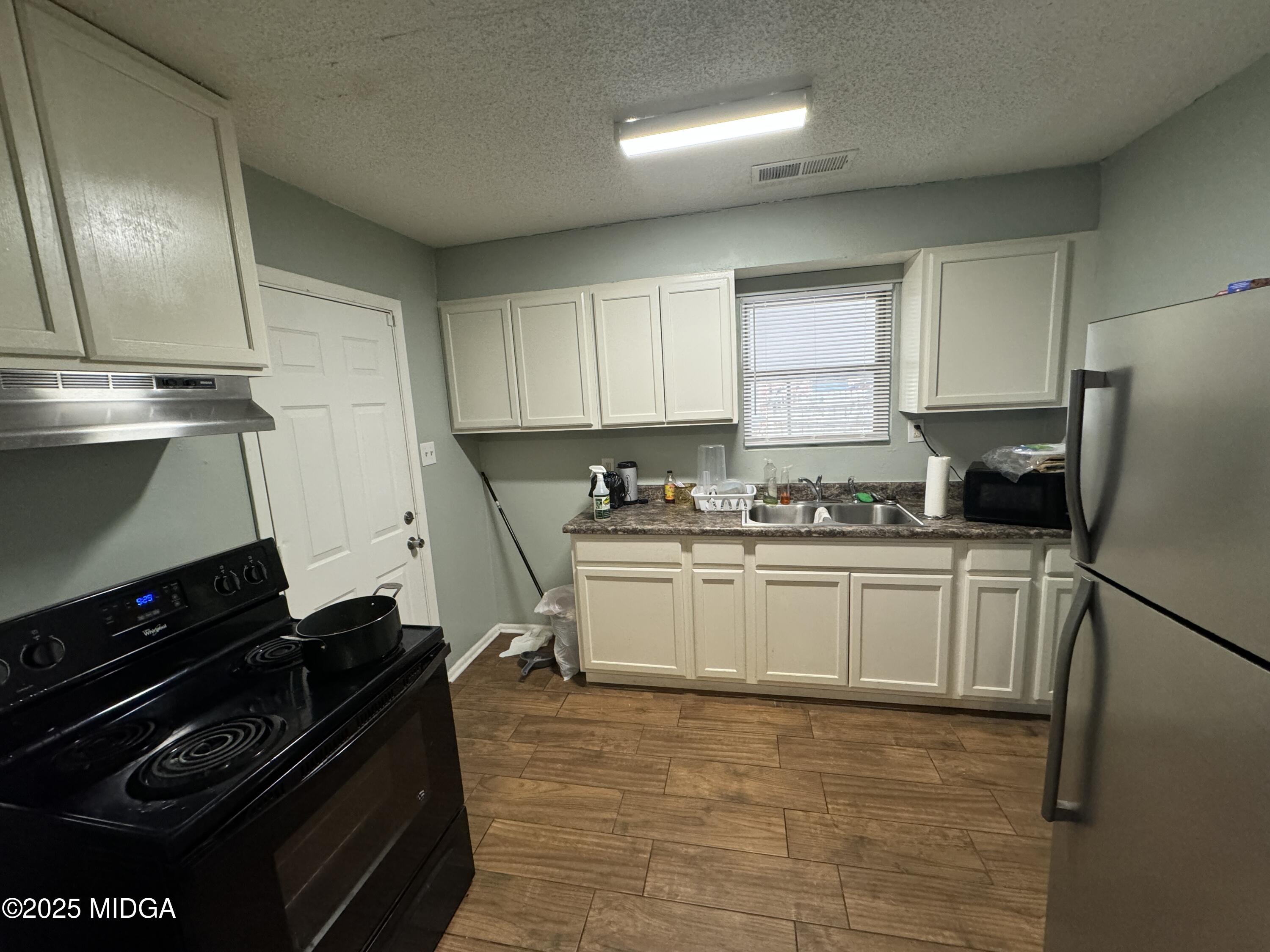 124 Flanders Drive