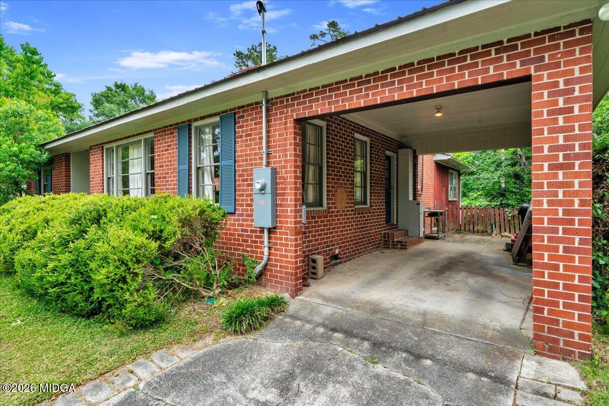 525 Corbin Terrace