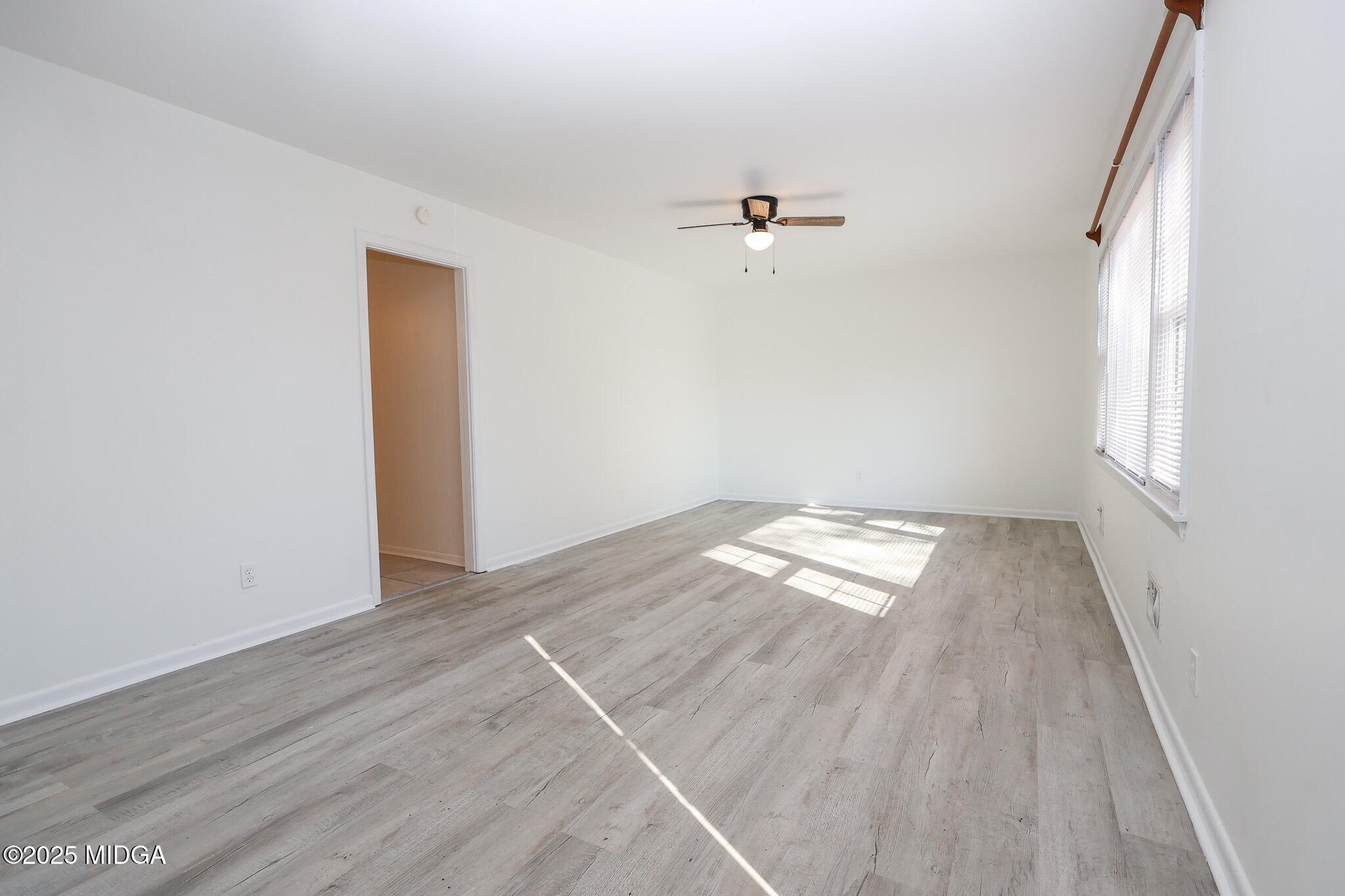 105 Larryton Drive Road