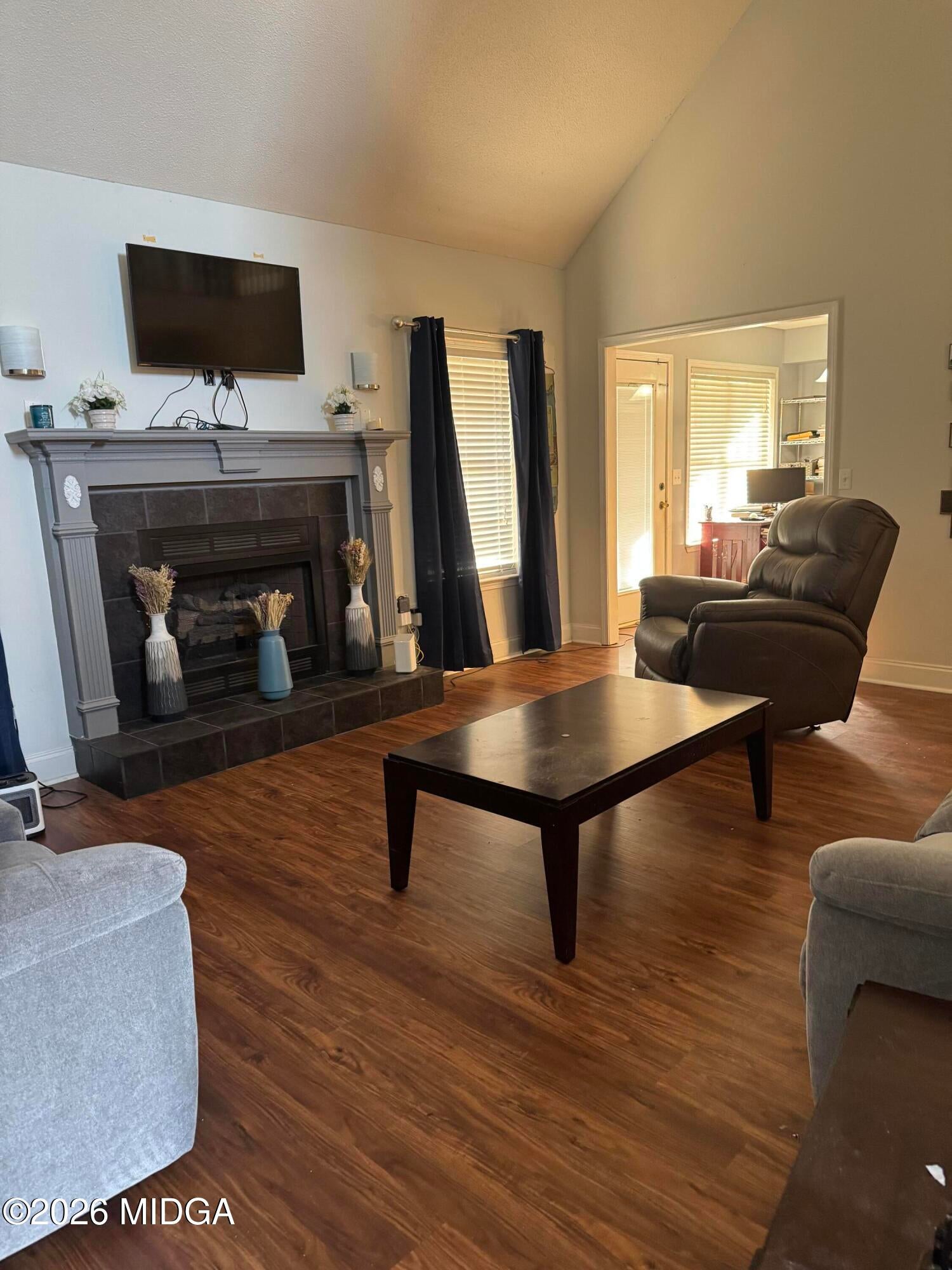 2132 Kings Chapel Road
