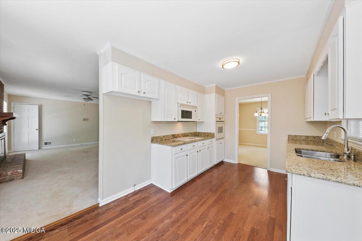 1325 Marlowe Drive