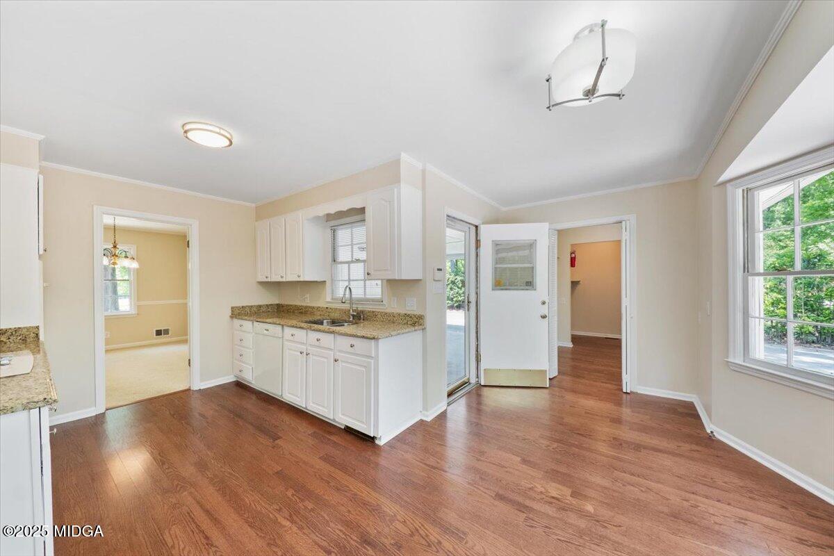 1325 Marlowe Drive