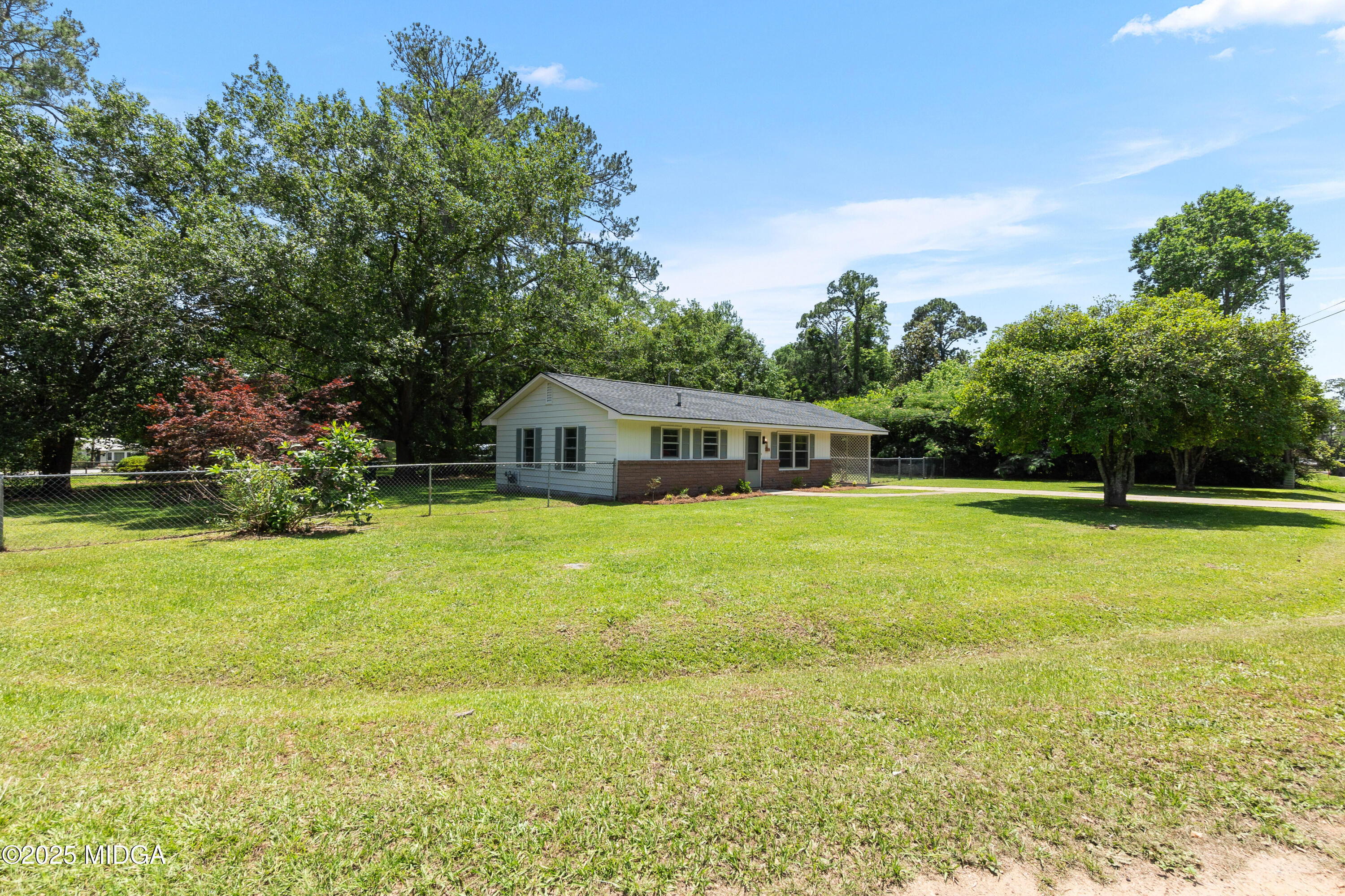 1716 Sewell Circle