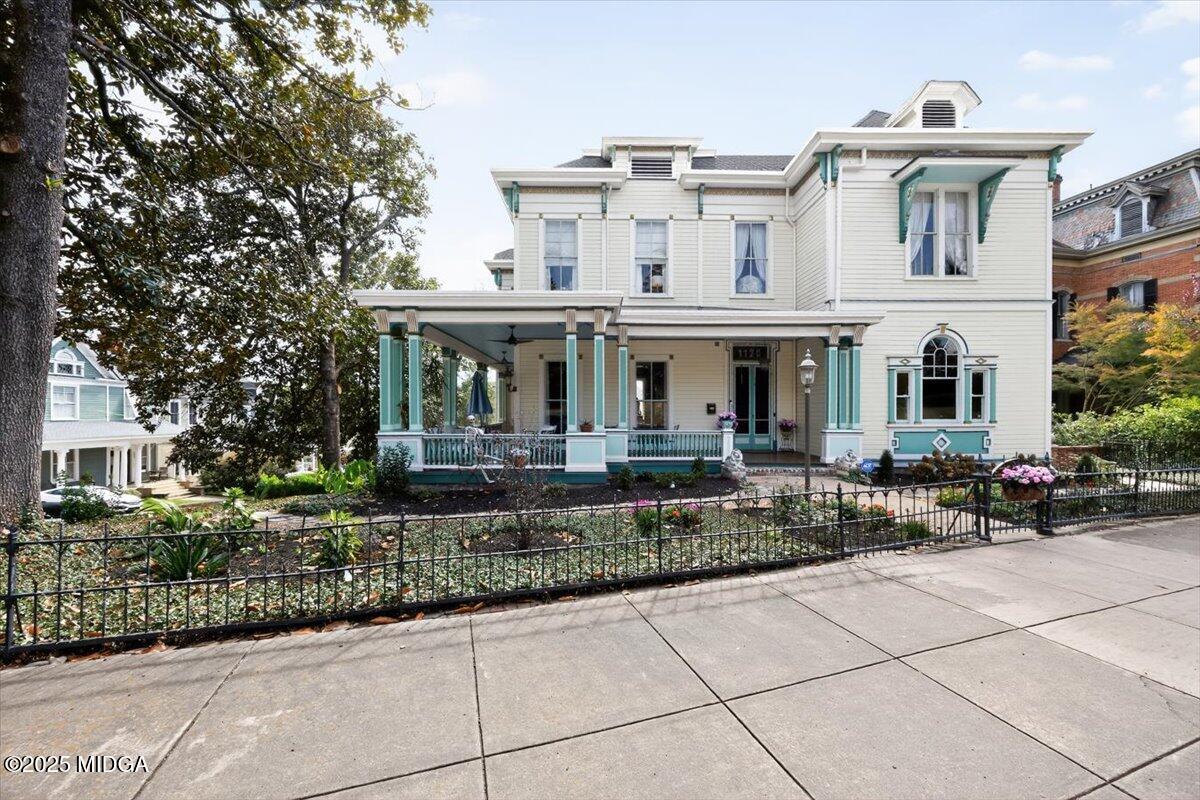 1120 Georgia Avenue