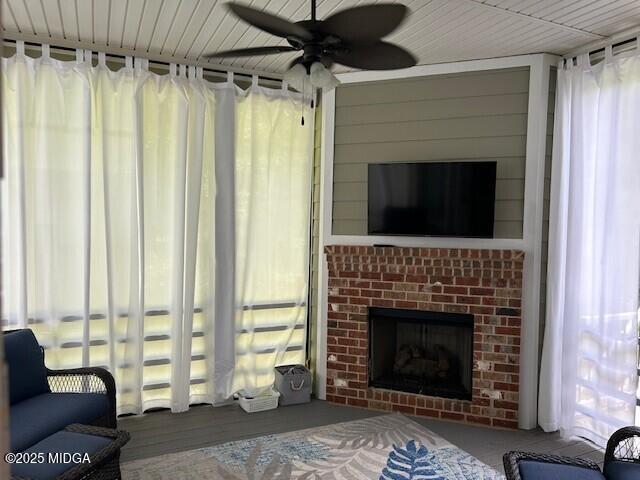 337 Carillon Lane