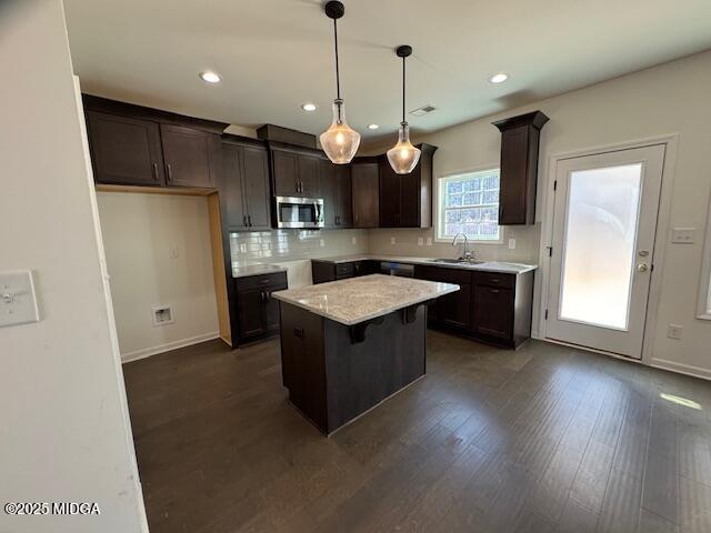 417 Dog Fennel Lane