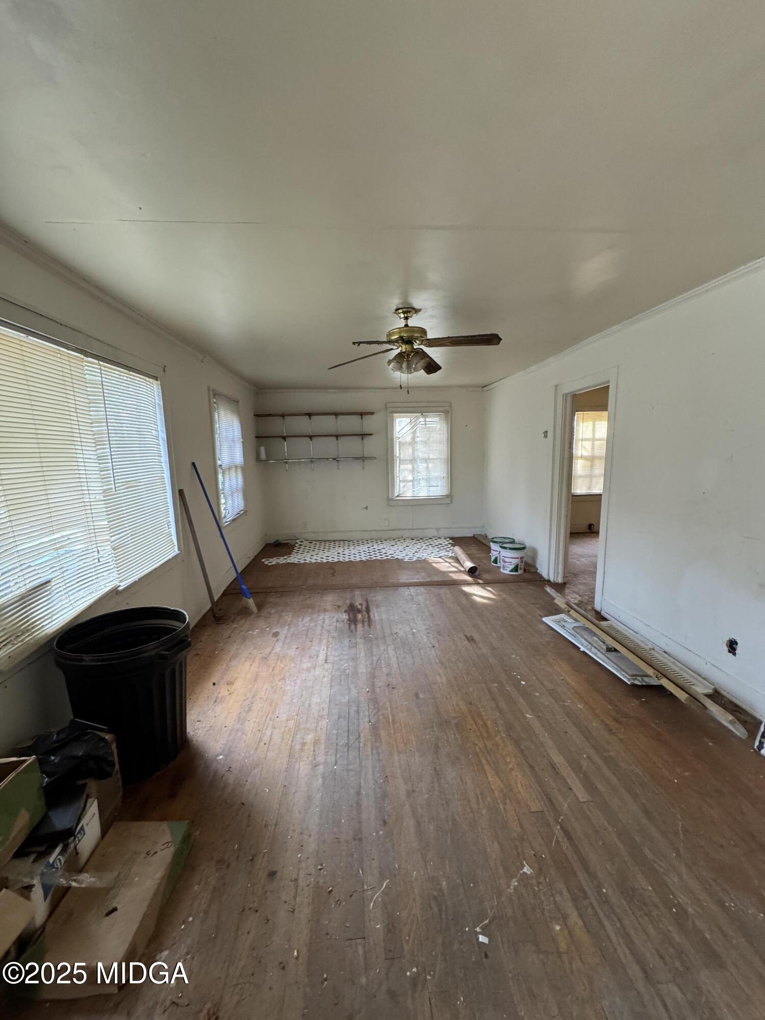 4133 Buena Vista Avenue