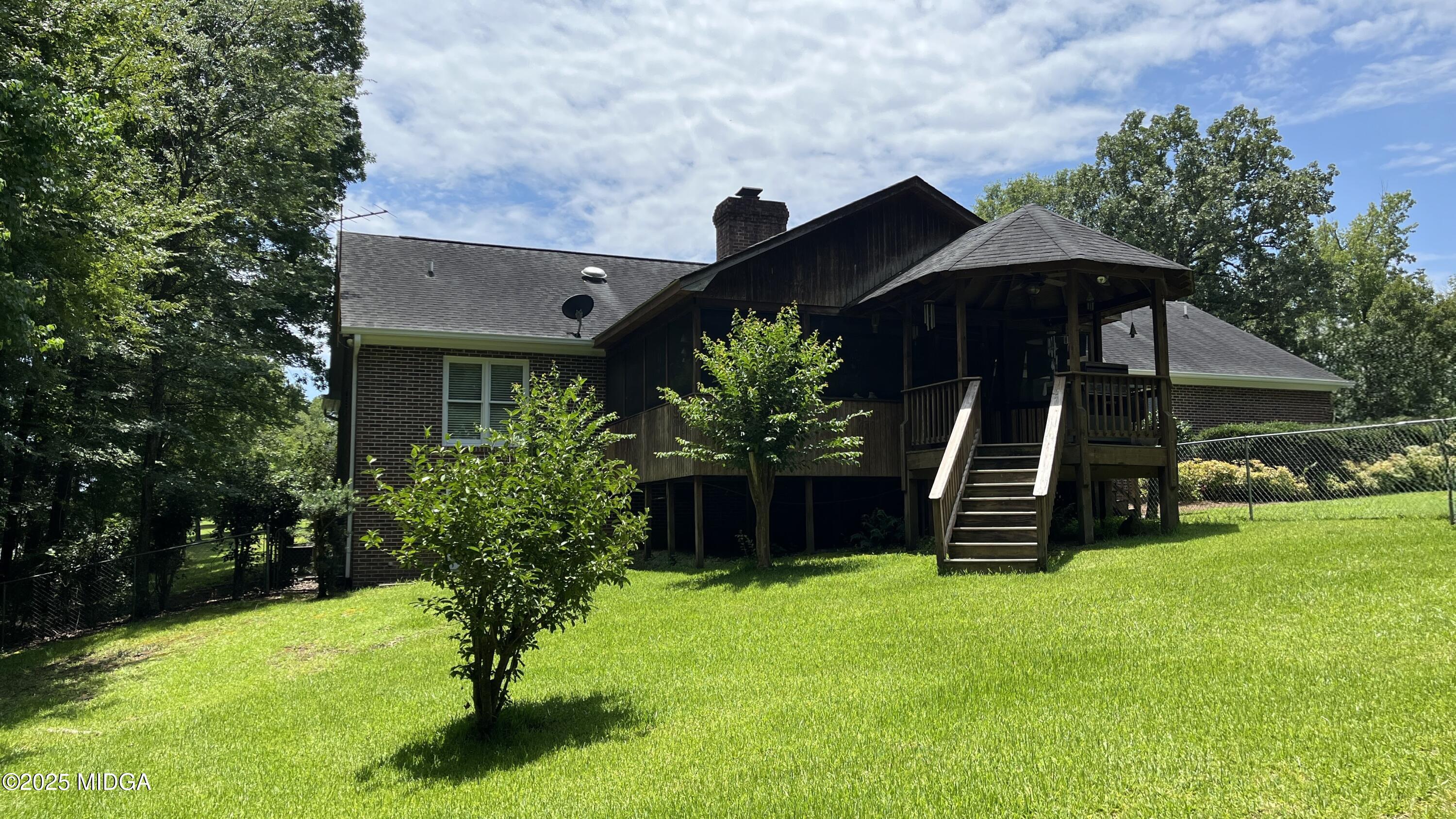 6601 Dana Drive