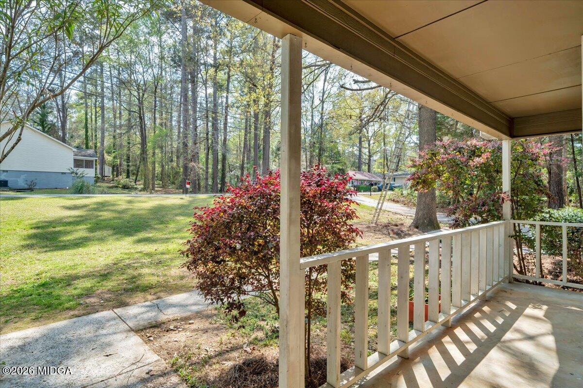 938 King Arthur Drive