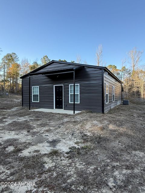 84 J D Garnto Road Wrightsville GA 31096