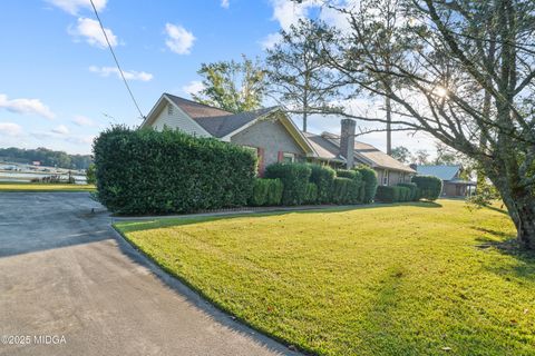 102 Lakeview Drive N Ivey GA 31031