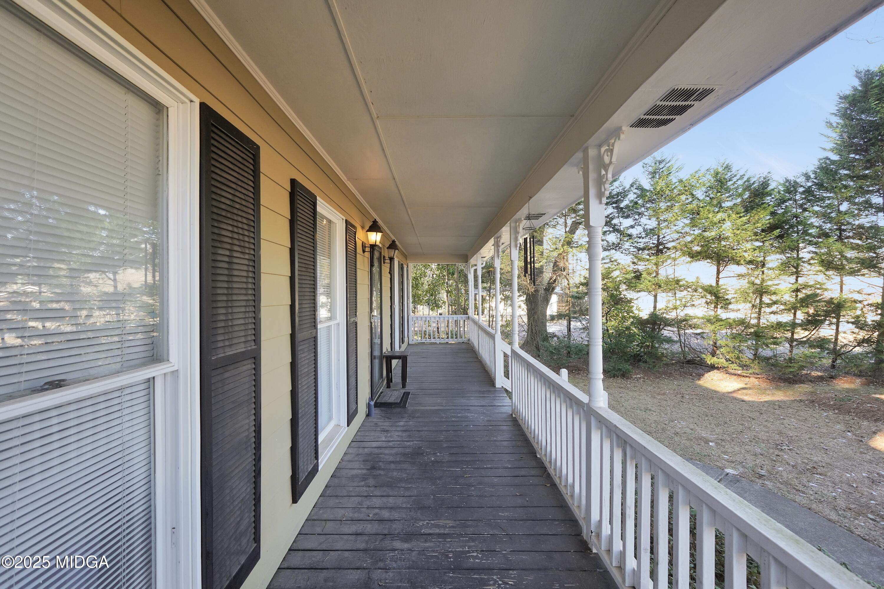 3281 Old Salem Road SE