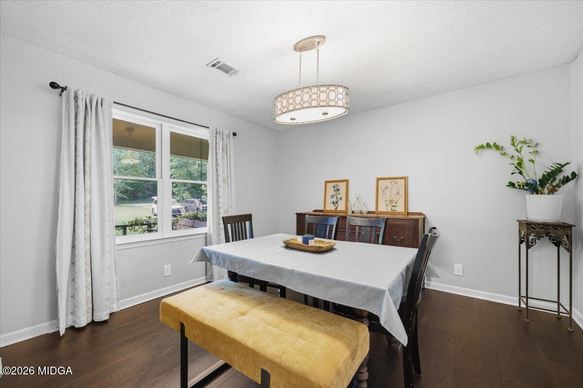 1608 Rumble Road