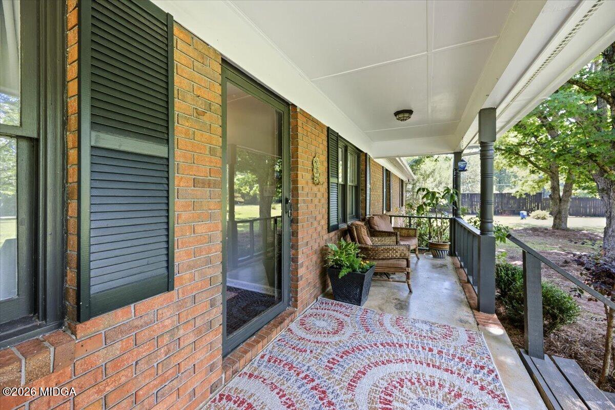 1608 Rumble Road